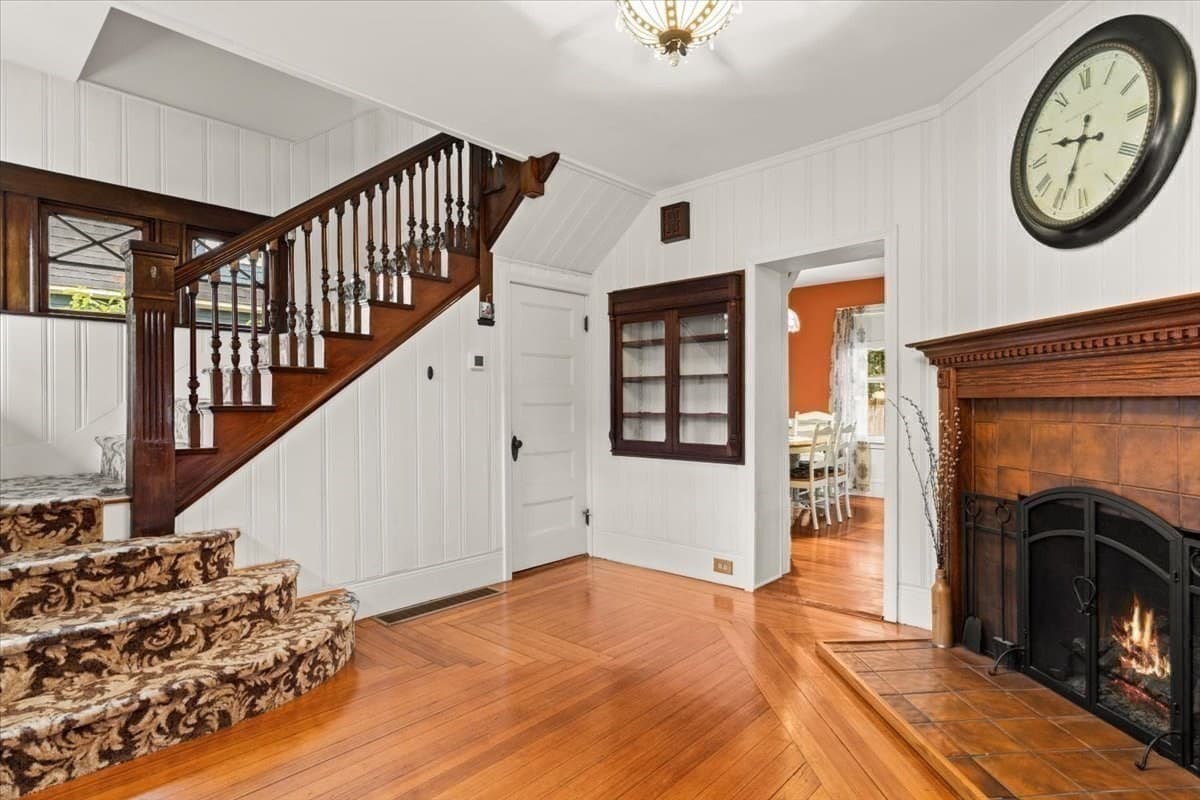 Single Family Residence at 220 Smith St, North Attleboro MA 02760, North Attleboro, photo 8 of 42