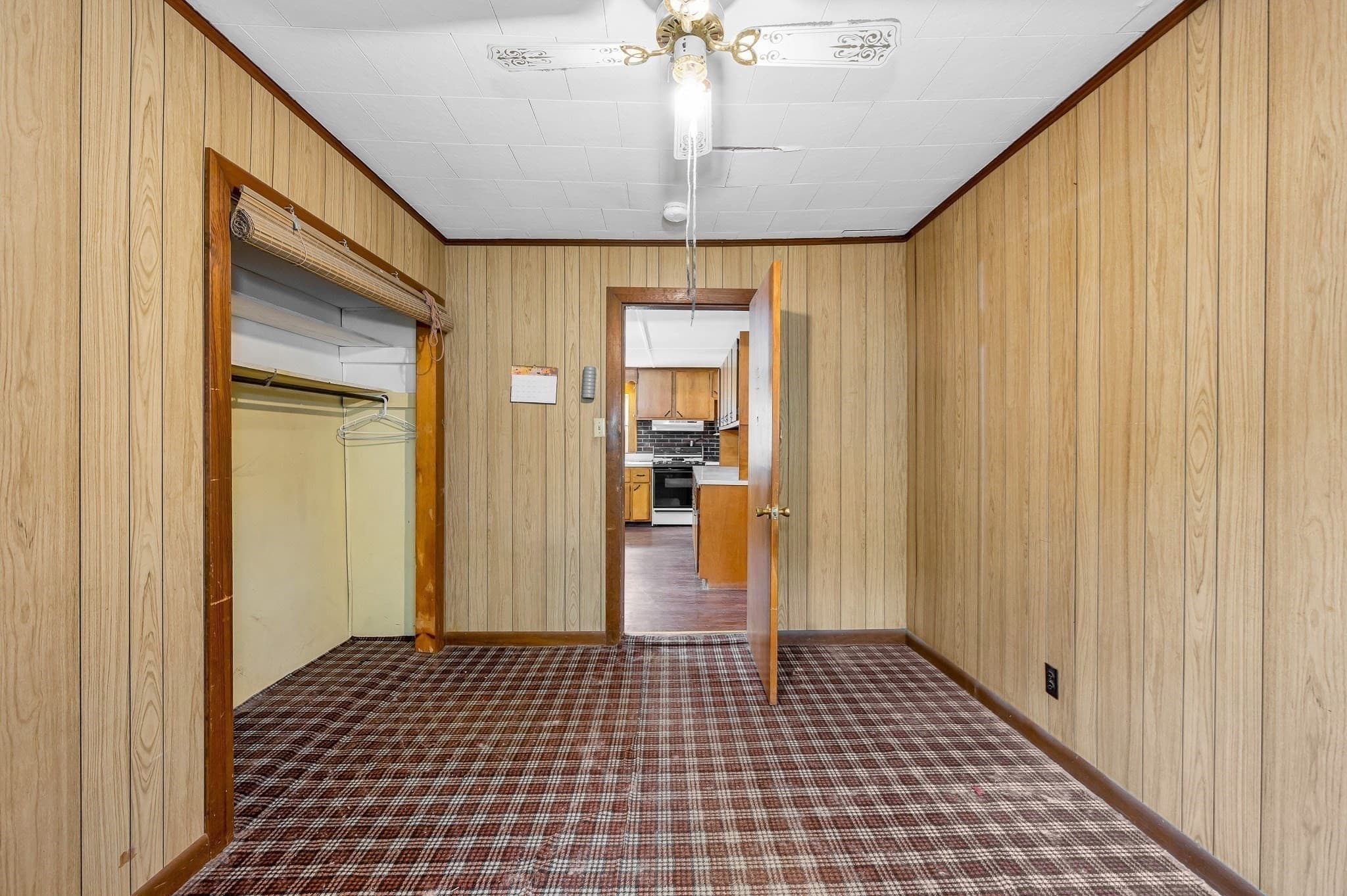 Single Family Residence at 114 Old Meadow Rd, Dracut MA 01826, Dracut, photo 17 of 38
