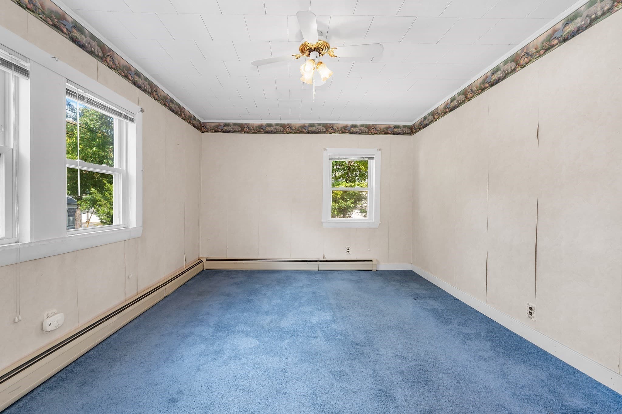Single Family Residence at 114 Old Meadow Rd, Dracut MA 01826, Dracut, photo 12 of 38