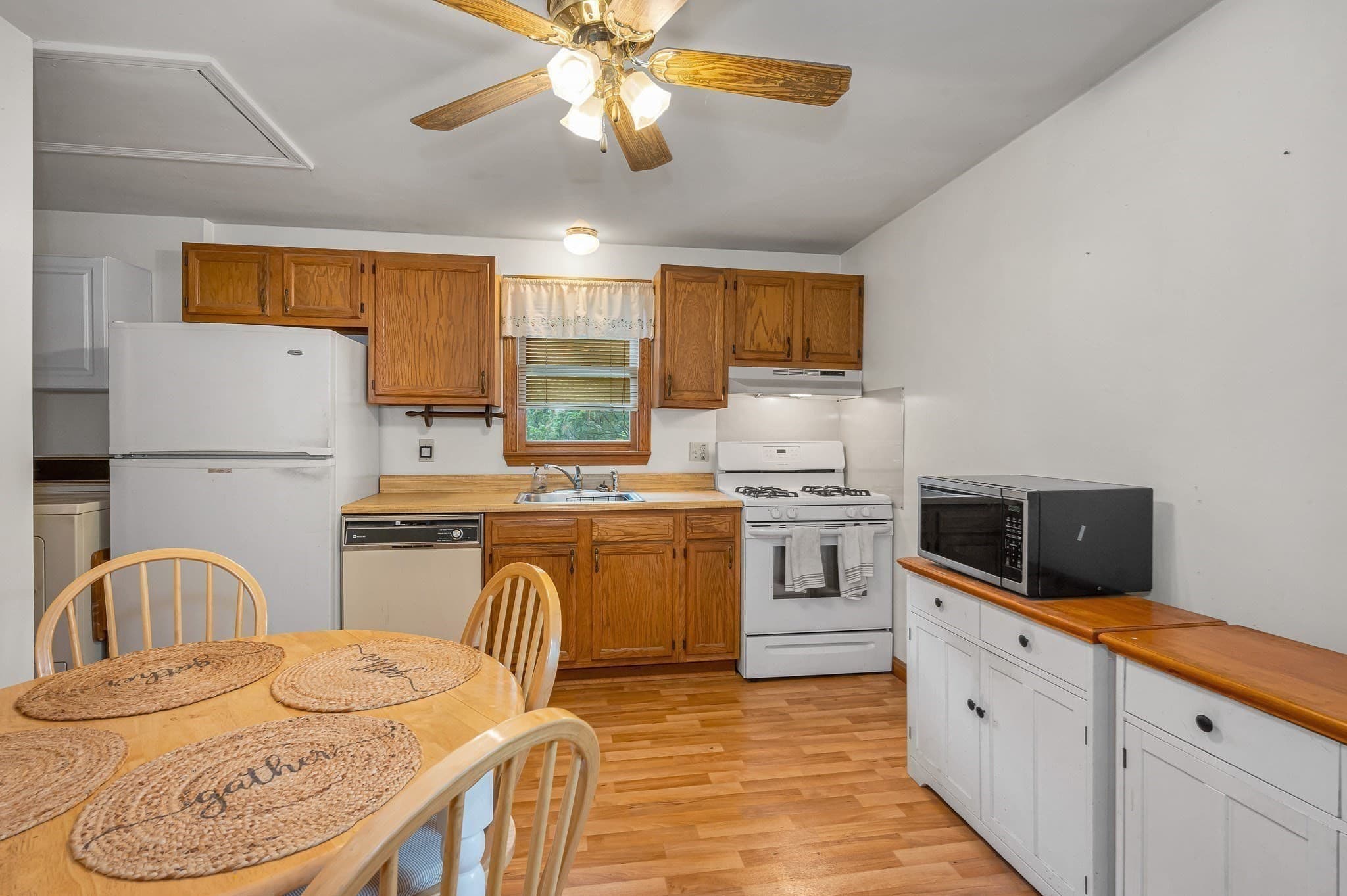 Single Family Residence at 114 Old Meadow Rd, Dracut MA 01826, Dracut, photo 22 of 38
