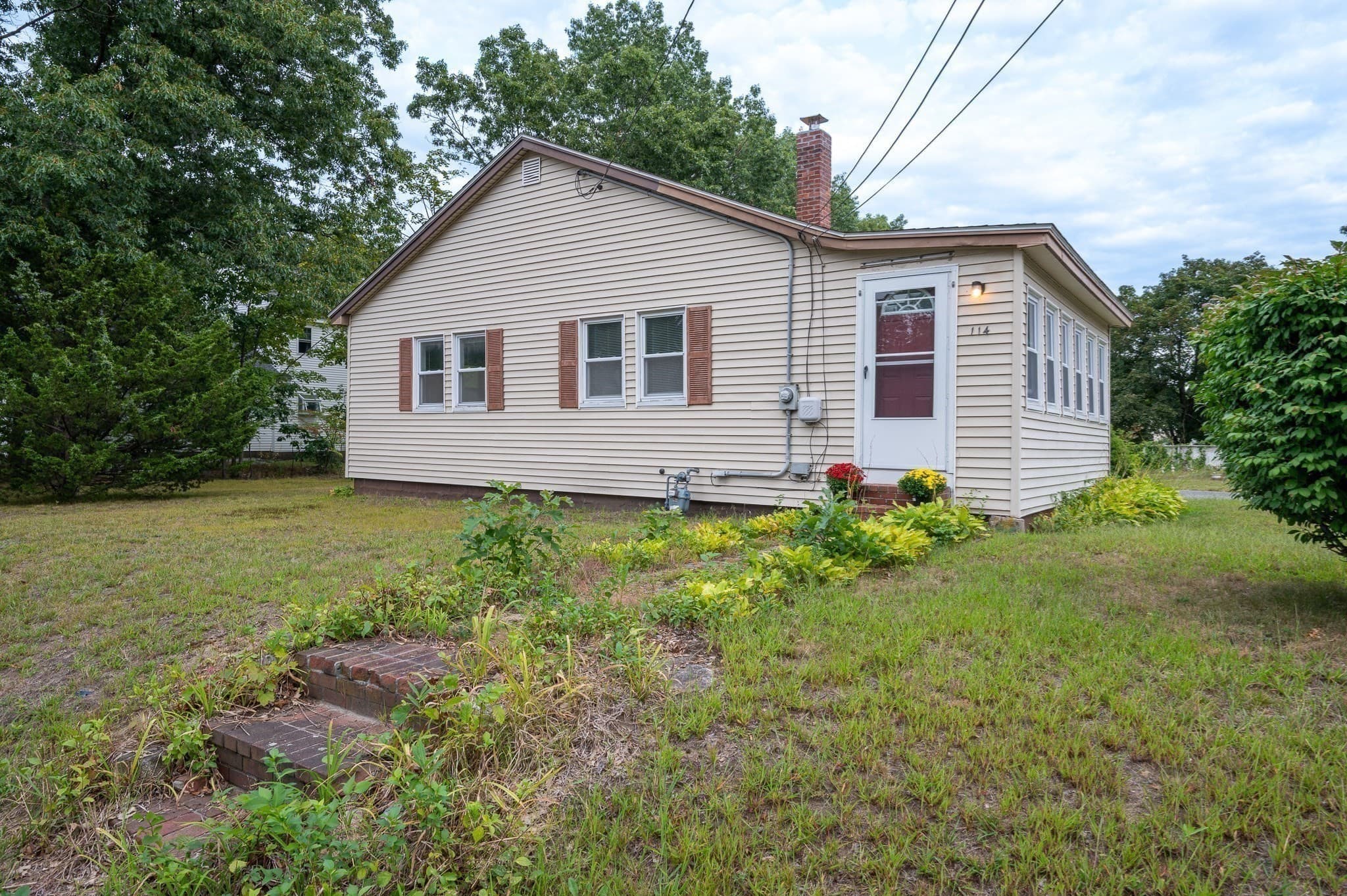 Single Family Residence at 114 Old Meadow Rd, Dracut MA 01826, Dracut, photo 36 of 38