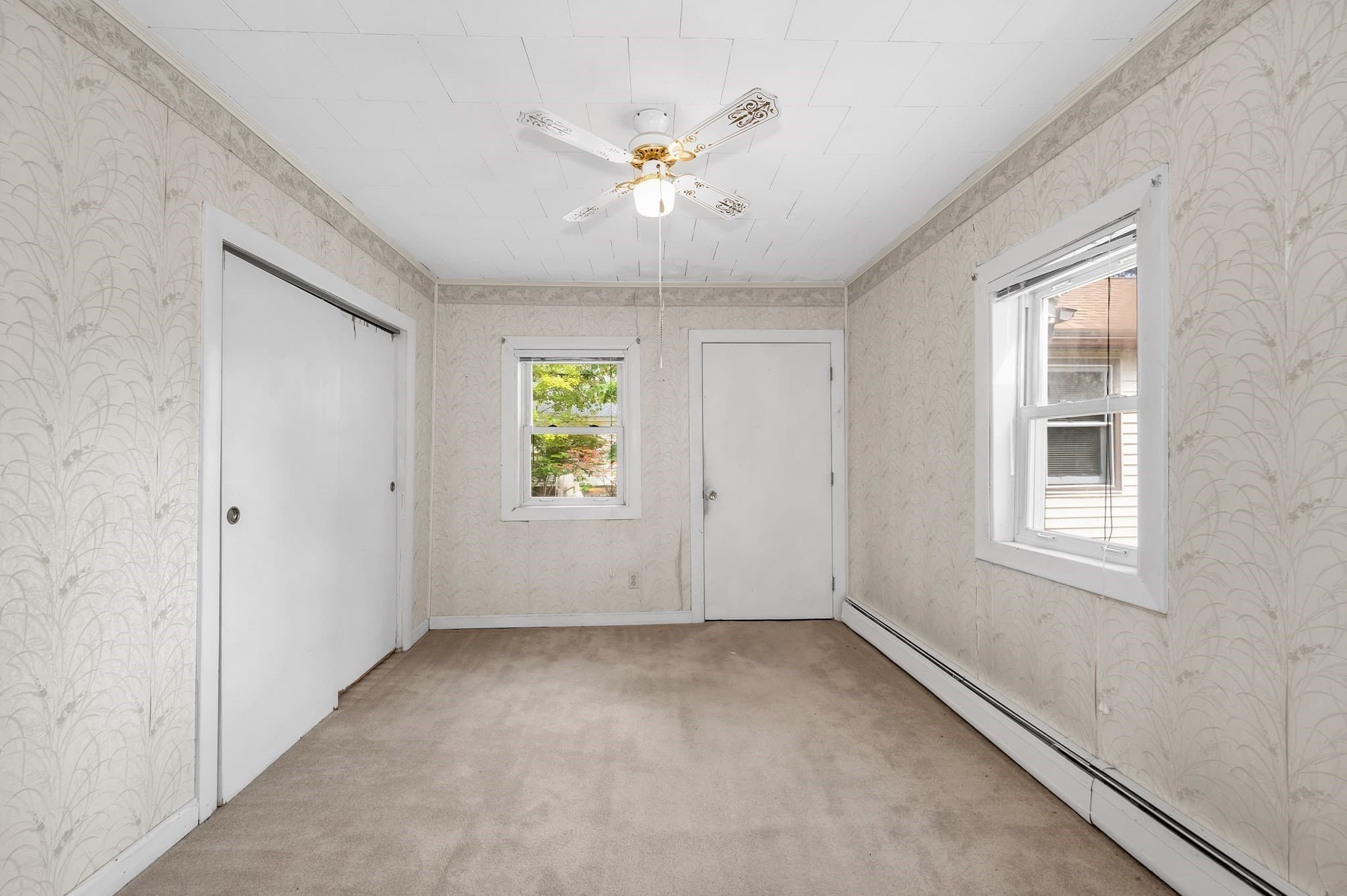 Single Family Residence at 114 Old Meadow Rd, Dracut MA 01826, Dracut, photo 18 of 38