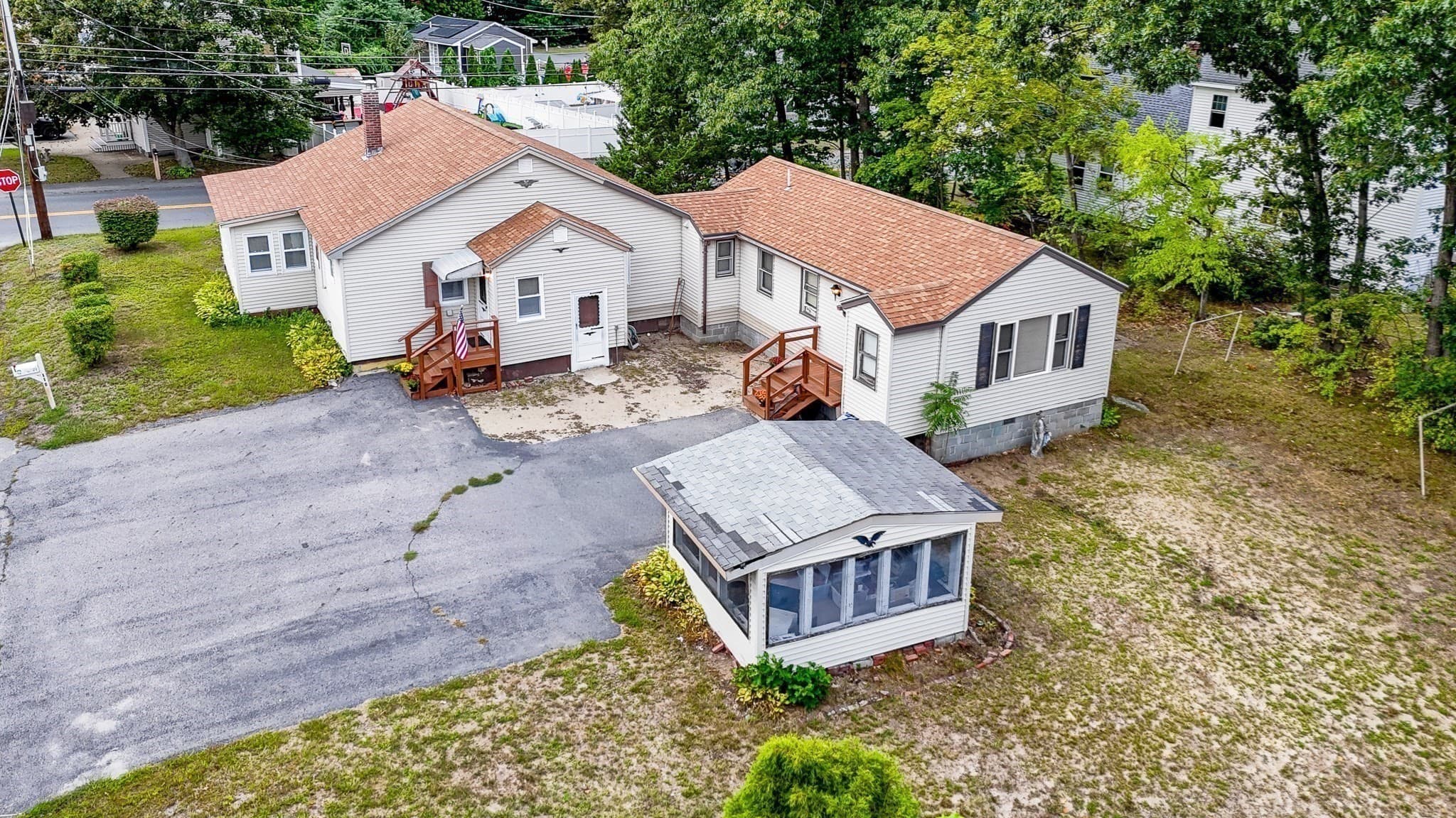 Single Family Residence at 114 Old Meadow Rd, Dracut MA 01826, Dracut, photo 35 of 38