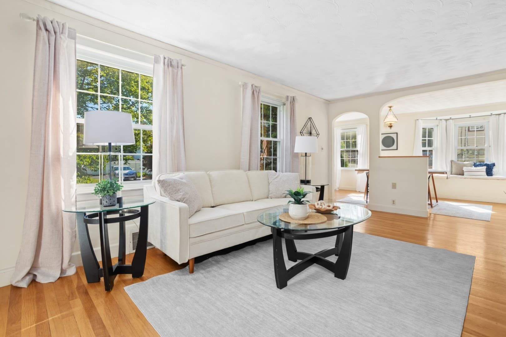 Single Family Residence at 4 Stanton Road, Stoneham MA 02180, Stoneham, photo 6 of 42