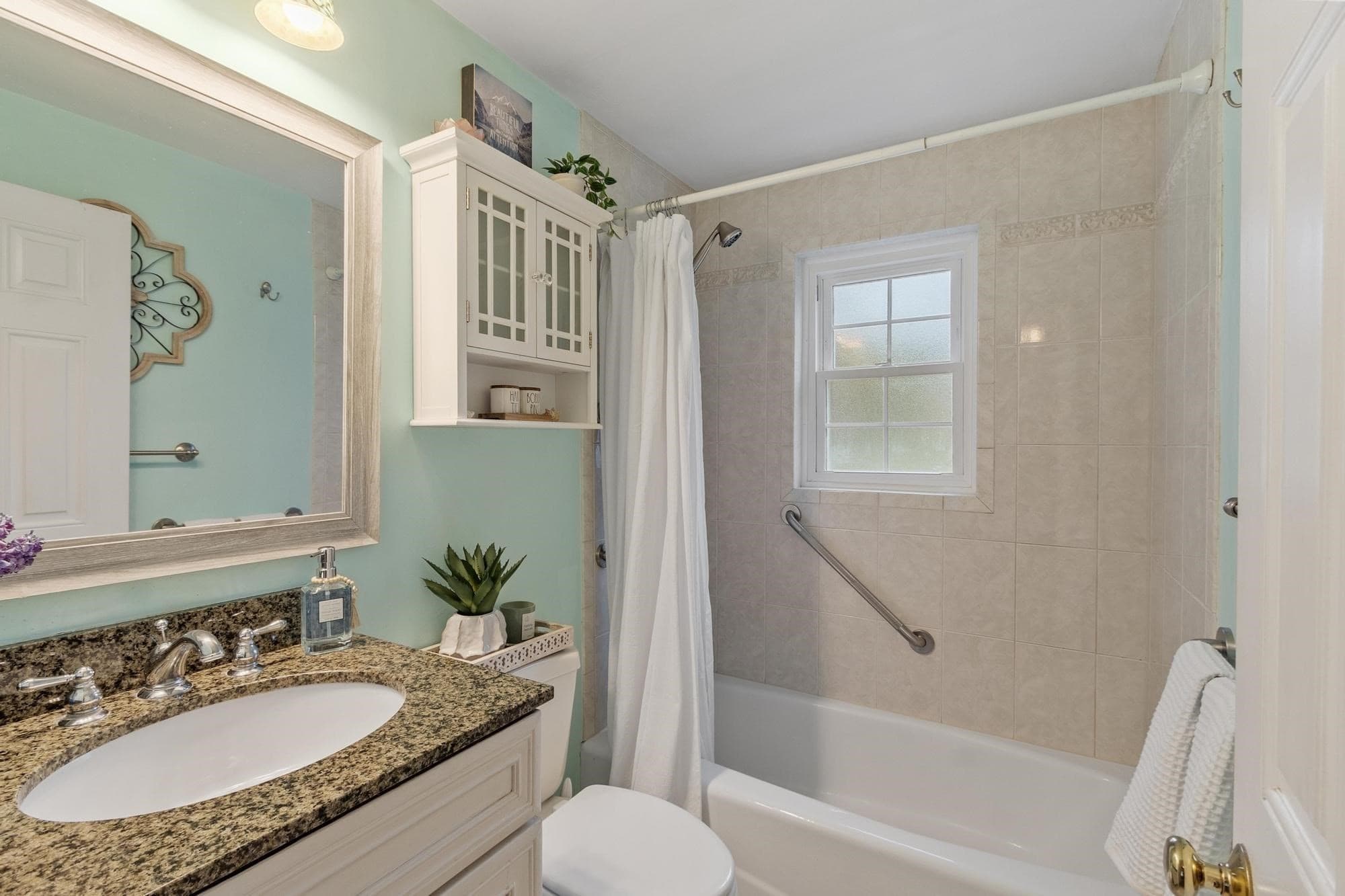 Condominium at 20B Washington Park Dr # 6, Andover MA 01810, Andover, photo 12 of 24