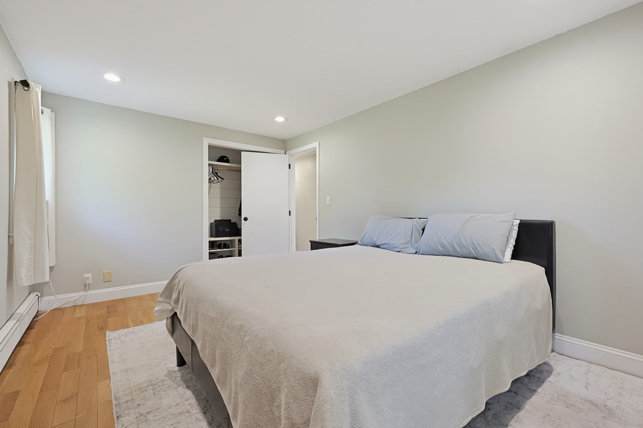 Single Family Residence at 1 Garrison Dr, Plainville MA 02762, Plainville, photo 23 of 35
