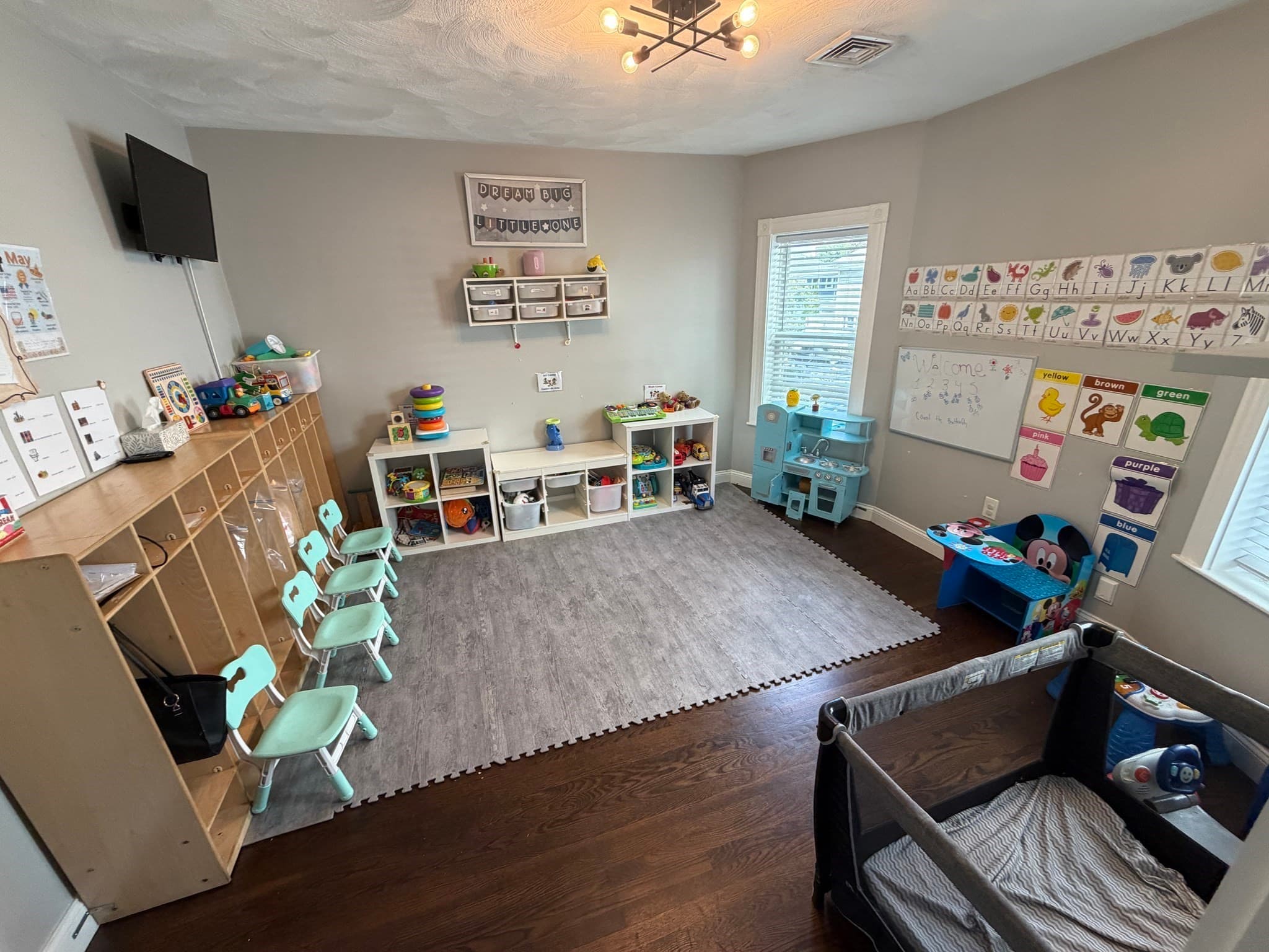 Condominium at 26 Elder St # 2, Boston MA 02125, Boston, photo 18 of 42