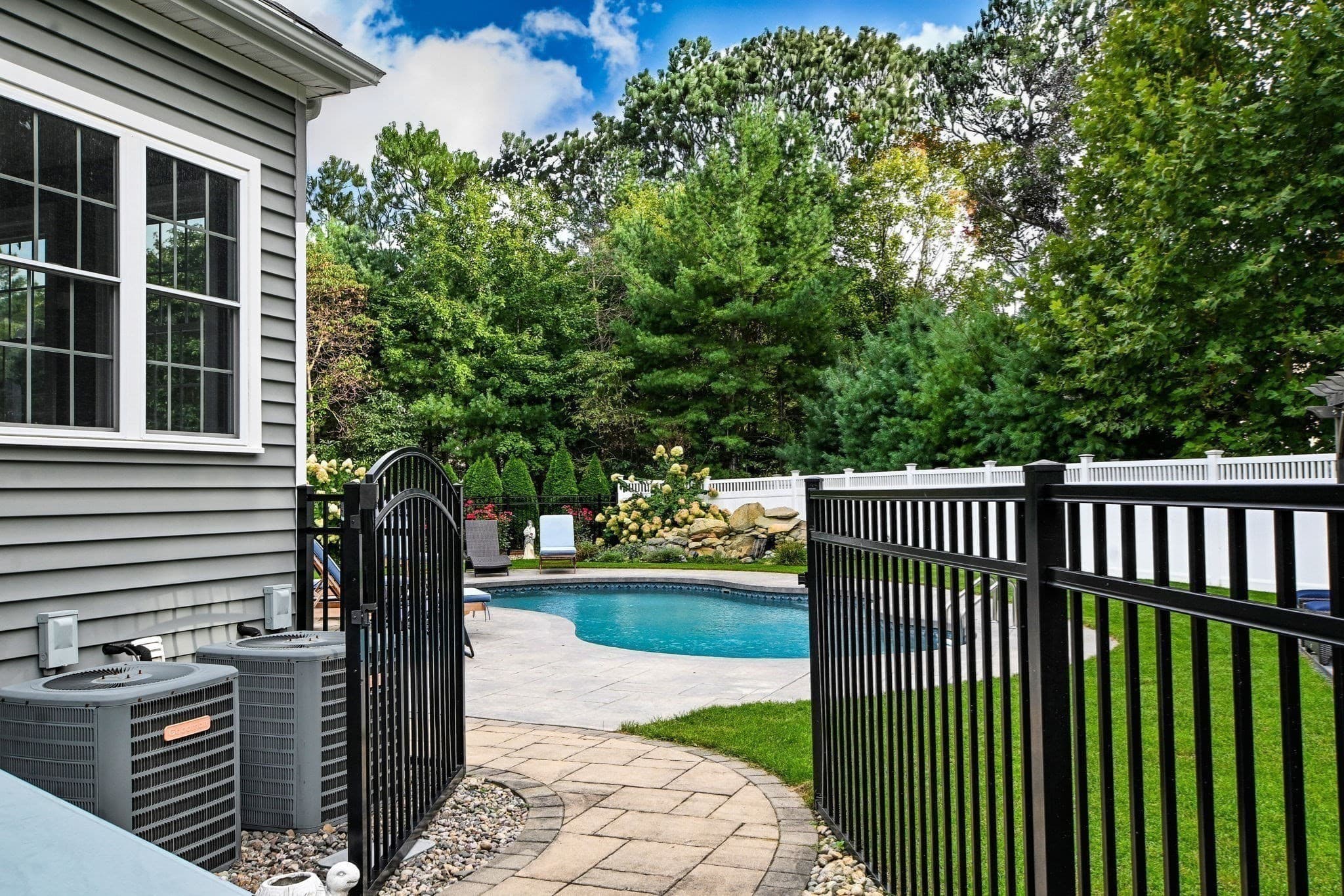 Single Family Residence at 50 Craven Ct, Taunton MA 02780, Taunton, photo 33 of 39