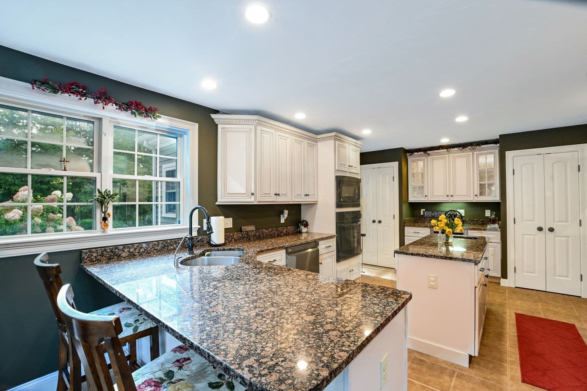 Single Family Residence at 50 Craven Ct, Taunton MA 02780, Taunton, photo 19 of 39