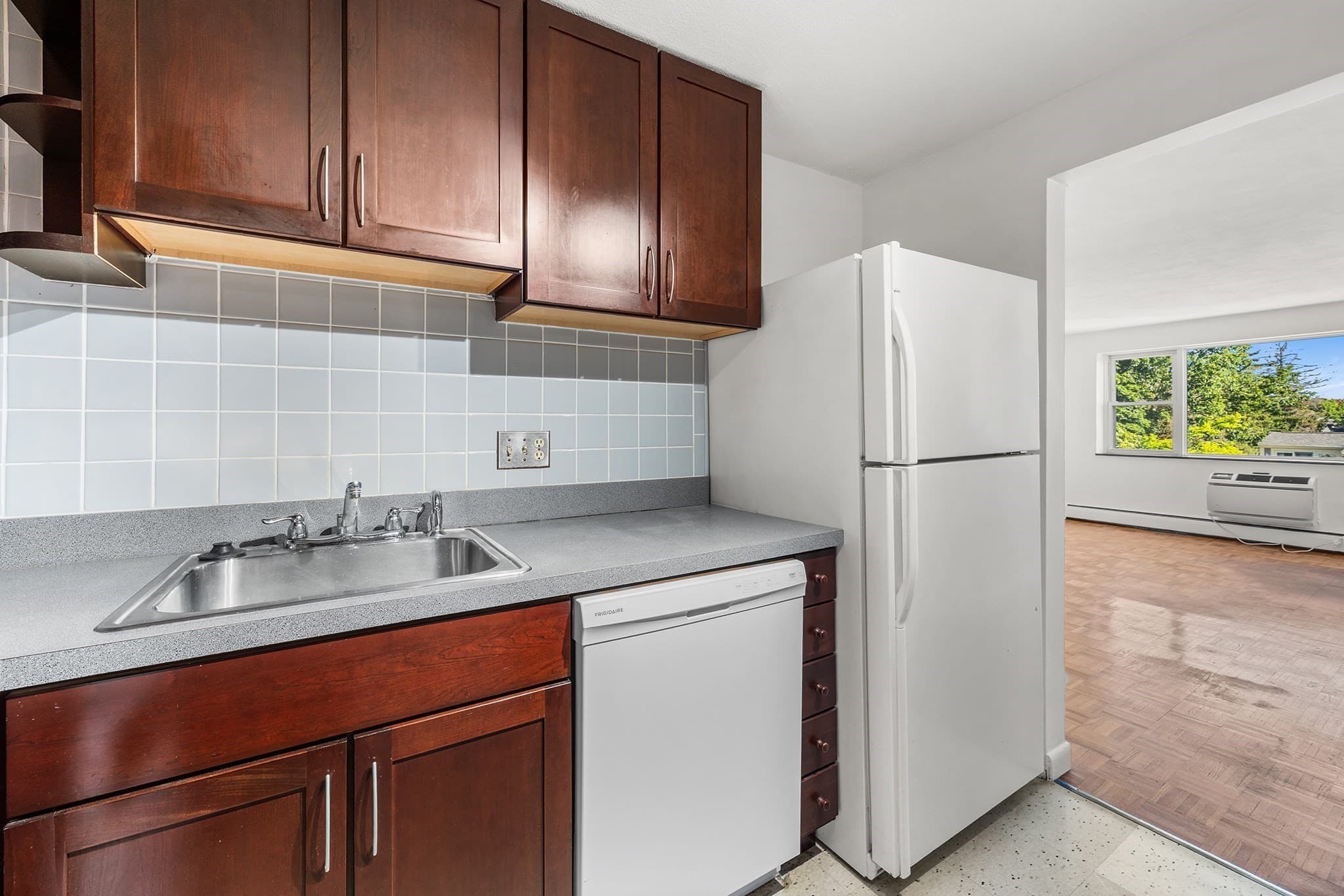 Condominium at 269 Harvard St # 39, Cambridge MA 02139, Cambridge, photo 3 of 16