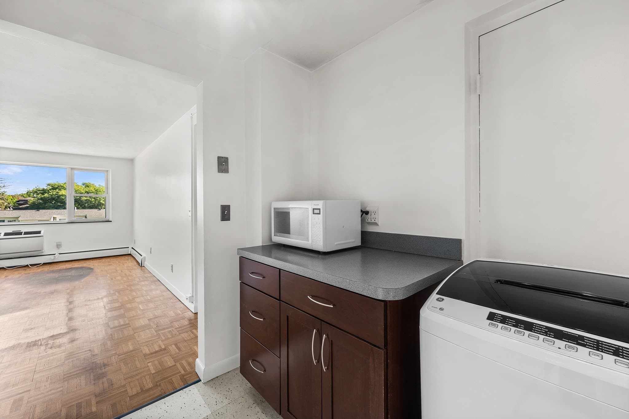 Condominium at 269 Harvard St # 39, Cambridge MA 02139, Cambridge, photo 4 of 16