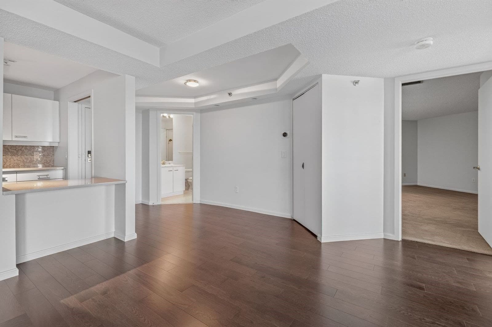 Condominium at 3 Seal Harbor Rd # 632, Winthrop MA 02152, Winthrop, photo 6 of 30