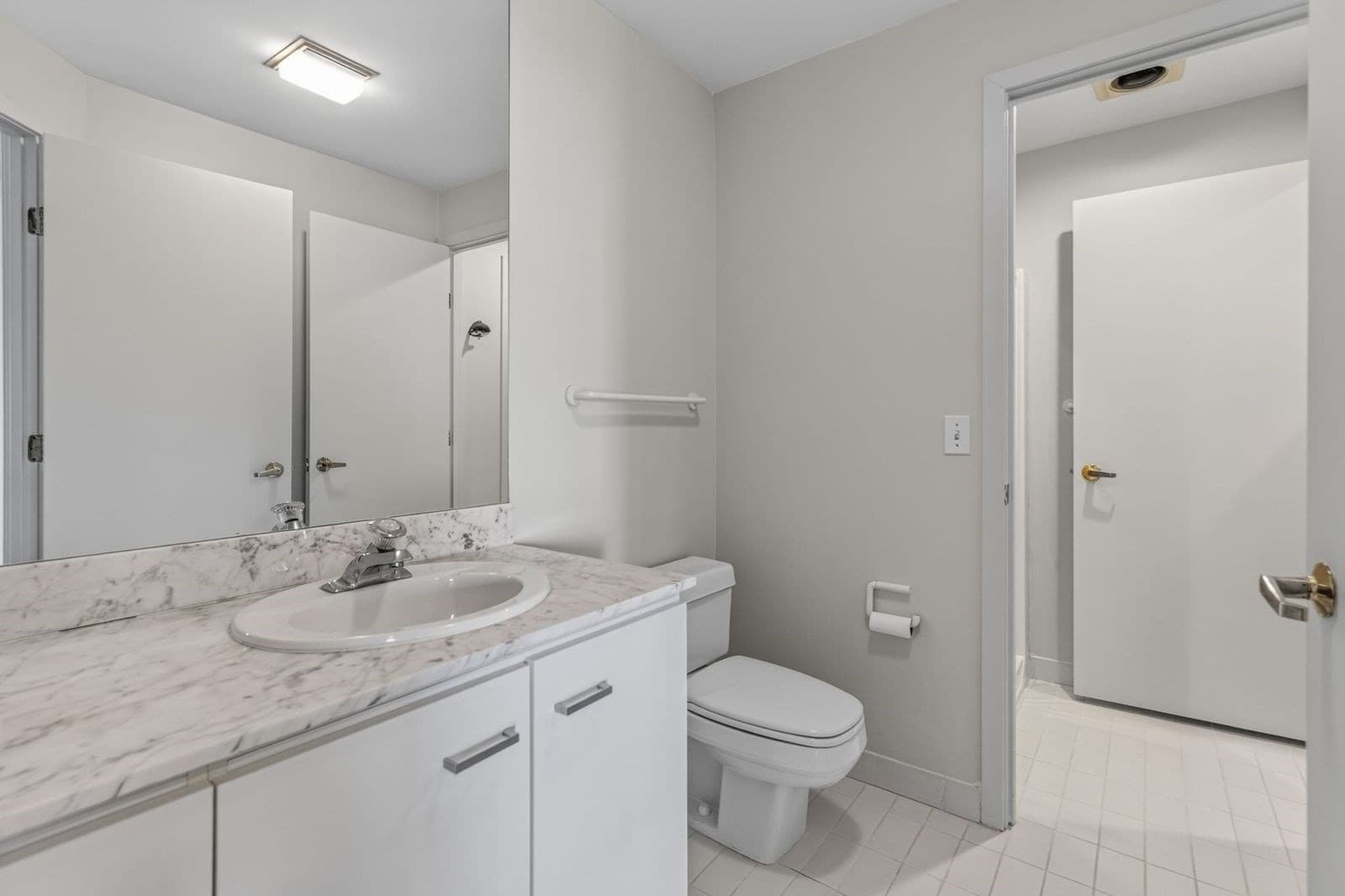 Condominium at 3 Seal Harbor Rd # 632, Winthrop MA 02152, Winthrop, photo 16 of 30