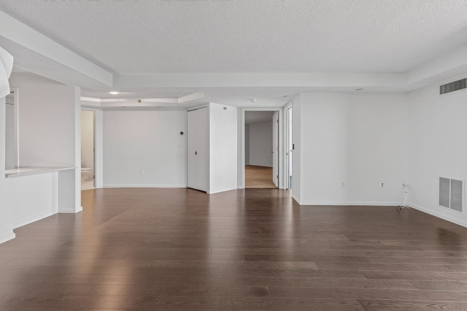 Condominium at 3 Seal Harbor Rd # 632, Winthrop MA 02152, Winthrop, photo 24 of 30