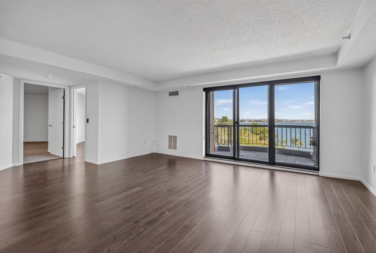 Condominium at 3 Seal Harbor Rd # 632, Winthrop MA 02152, Winthrop, photo 4 of 30