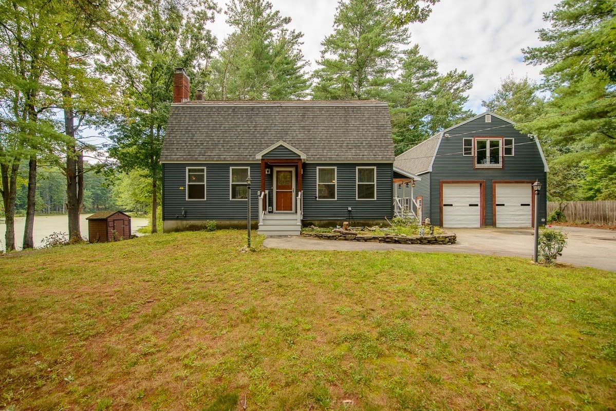 135 Lowell Rd, Pepperell MA 01463