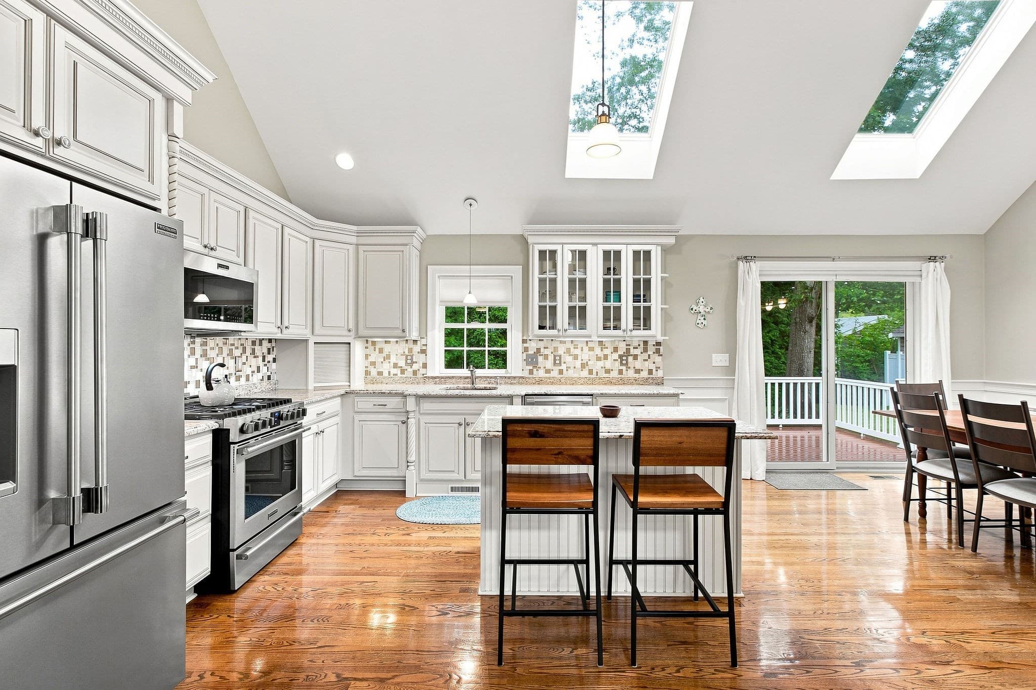 Single Family Residence at 40 Settlers Ln, Barnstable MA 02601, Barnstable, photo 13 of 41
