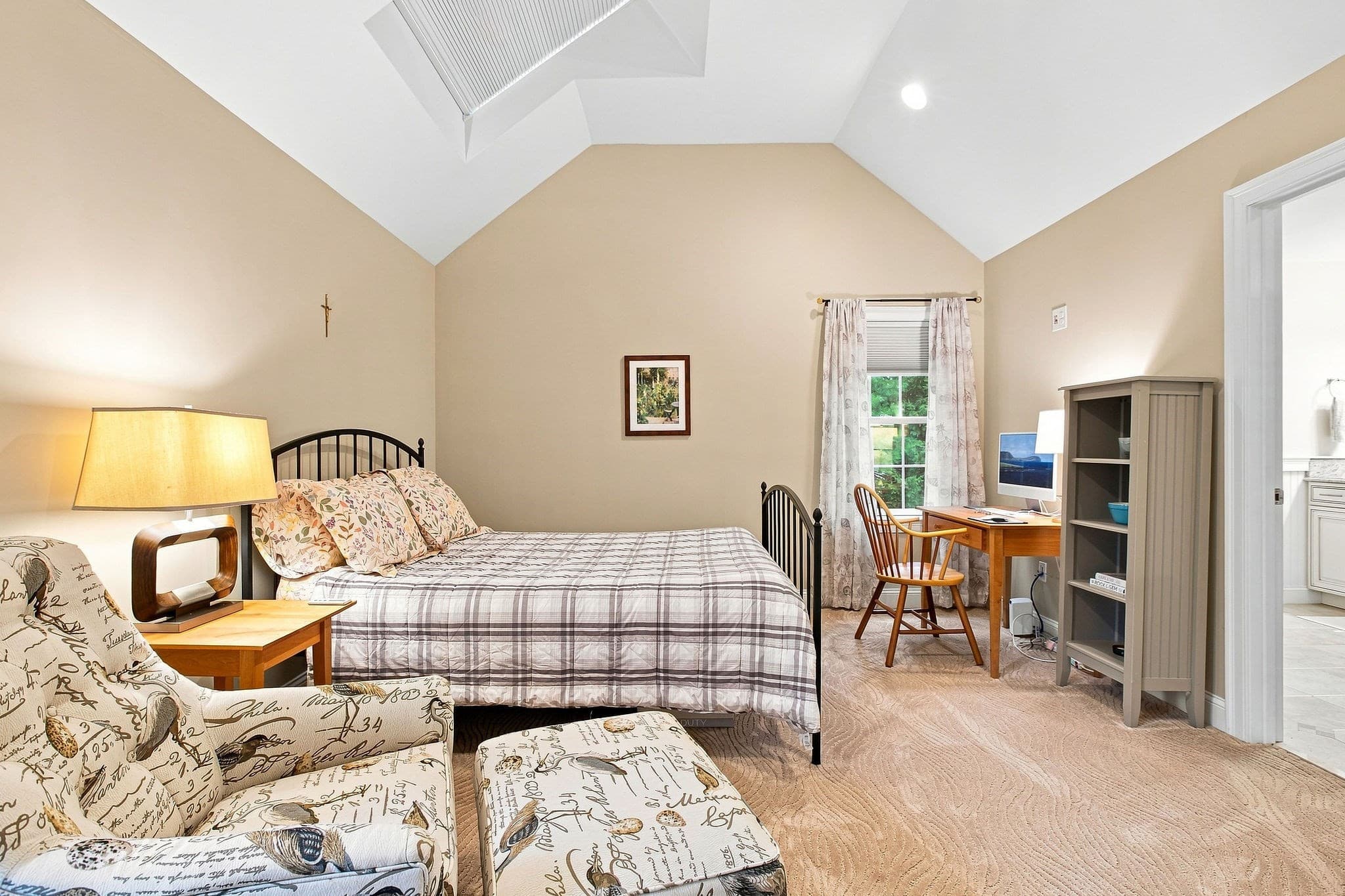 Single Family Residence at 40 Settlers Ln, Barnstable MA 02601, Barnstable, photo 21 of 41