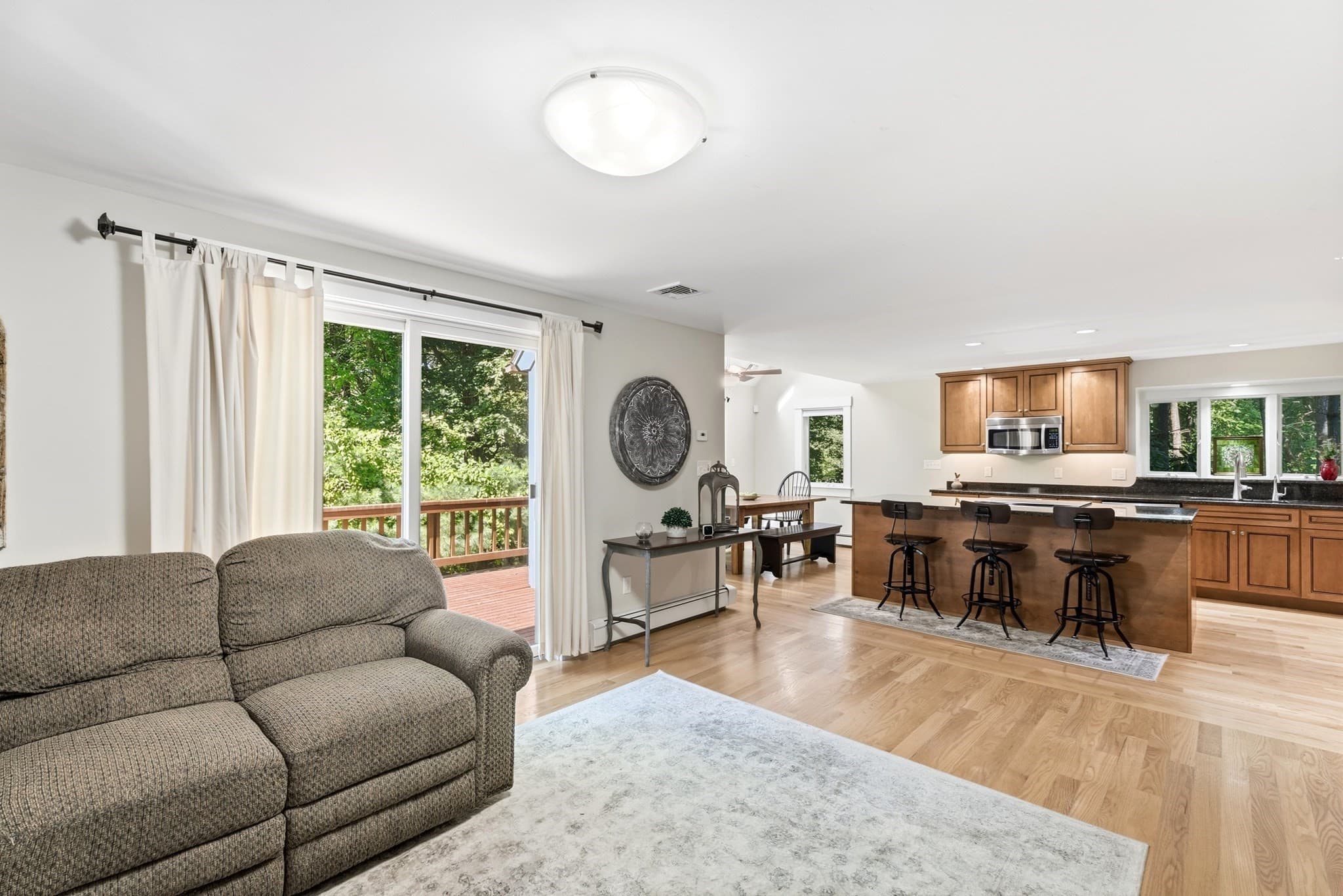Condominium at 13 Bates Ln # 13, Westford MA 01886, Westford, photo 11 of 33