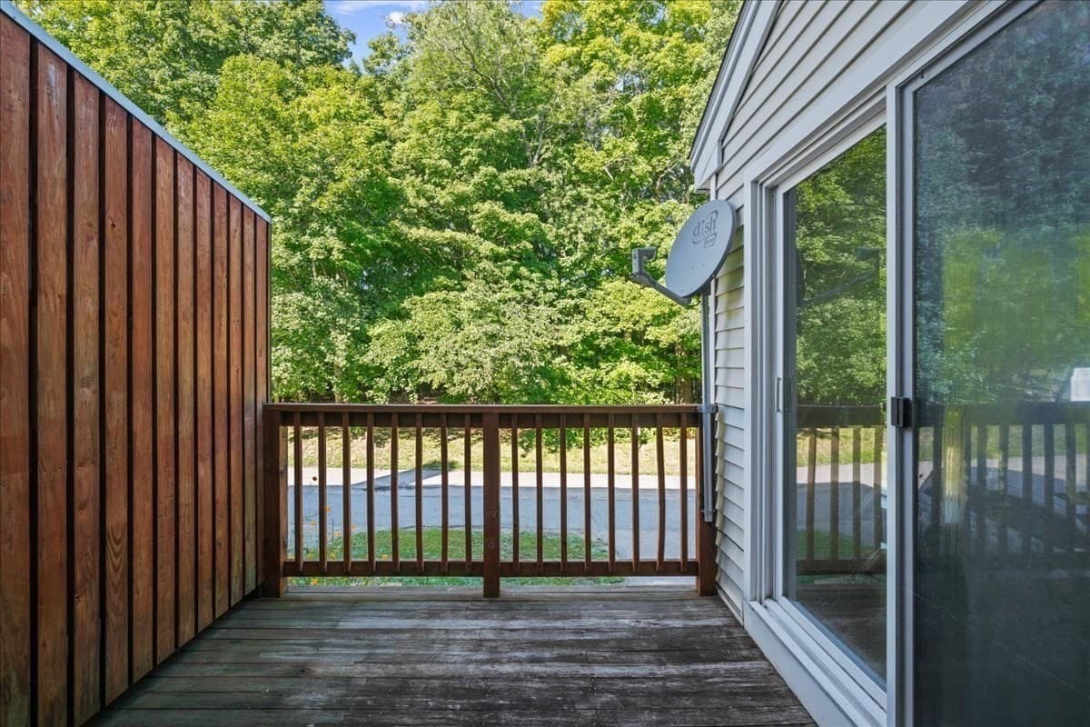 Condominium at 4 Mayberry Dr, Westborough MA 01581, Westborough, photo 12 of 40