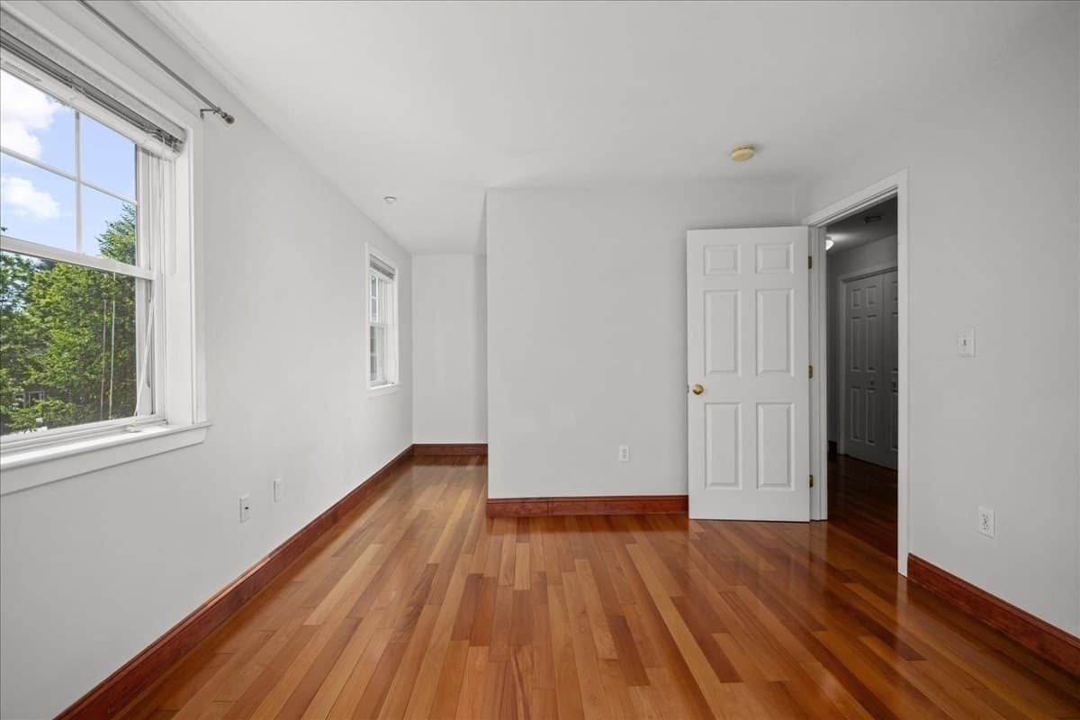 Condominium at 4 Mayberry Dr, Westborough MA 01581, Westborough, photo 18 of 40