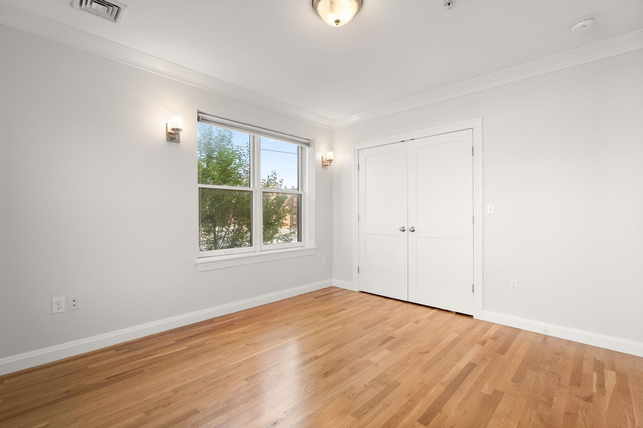 Condominium at 156 Green St # 205, Boston MA 02130, photo 20 of 34