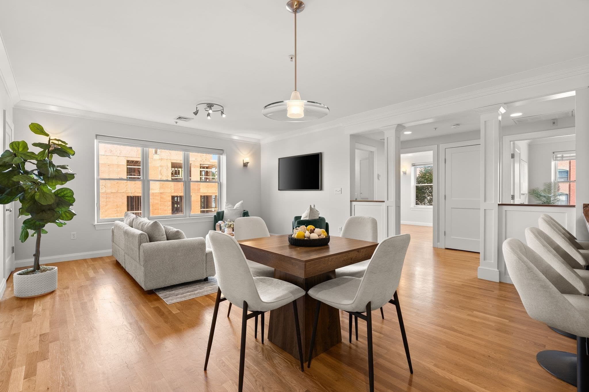 Condominium at 156 Green St # 205, Boston MA 02130, photo 9 of 34