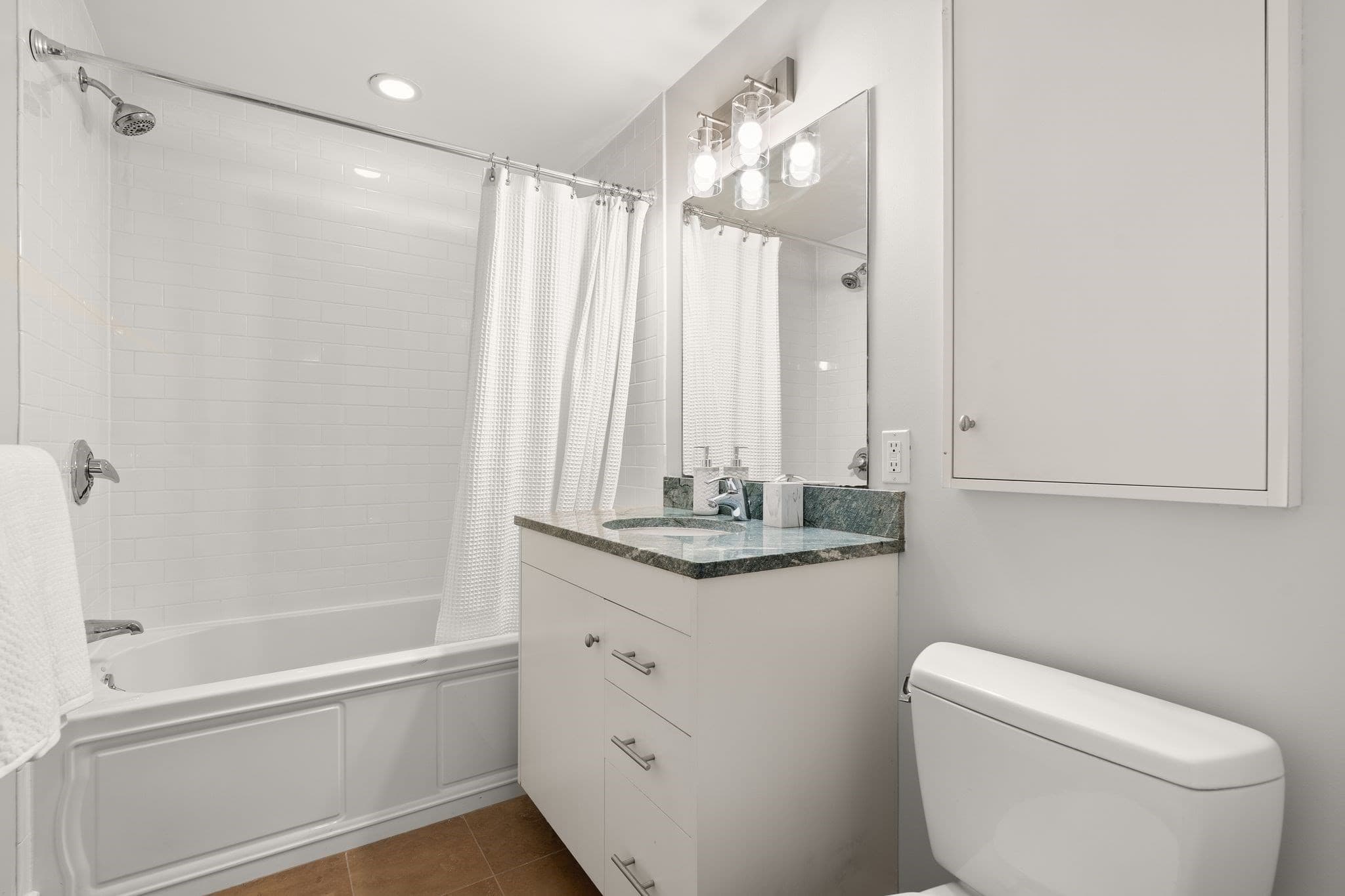 Condominium at 156 Green St # 205, Boston MA 02130, photo 18 of 34