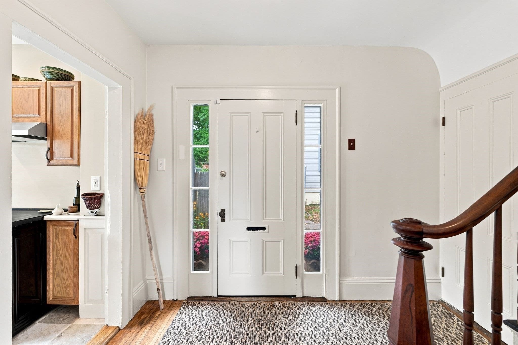 Single Family Residence at 13 Phillips St, Salem MA 01970, Salem, photo 5 of 41