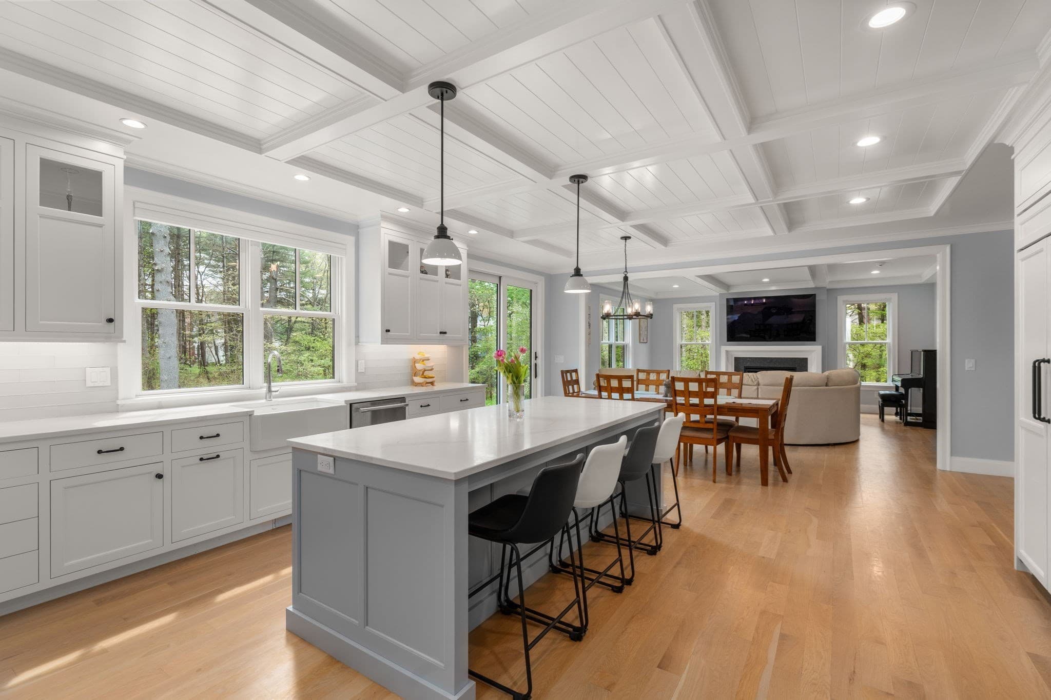 Single Family Residence at 55 Oakdale Ave, Weston MA 02493, Weston, photo 6 of 42