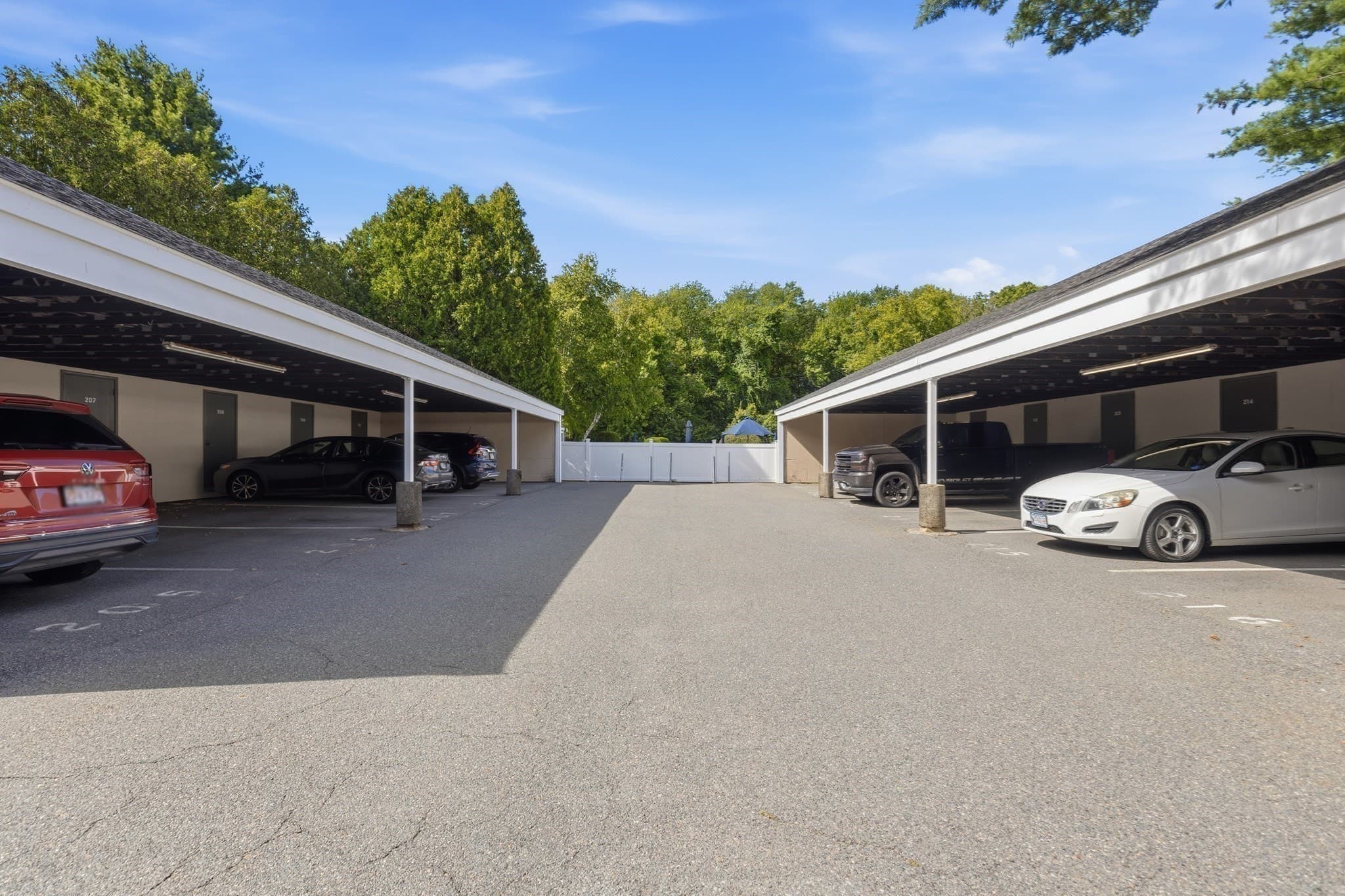 Condominium at 1100 Salem Street # 32, Lynnfield MA 01940, Lynnfield, photo 32 of 35