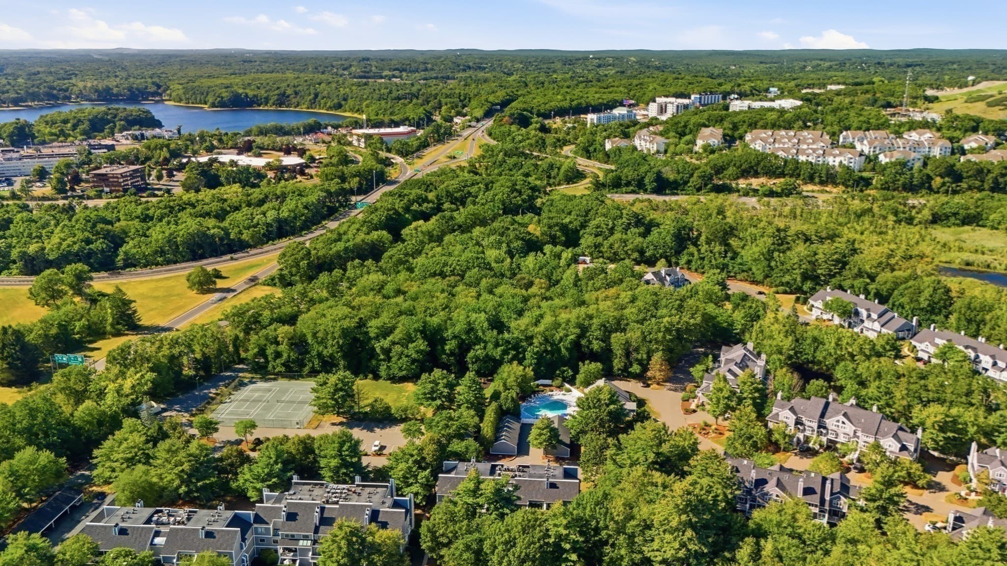 Condominium at 1100 Salem Street # 32, Lynnfield MA 01940, Lynnfield, photo 33 of 35