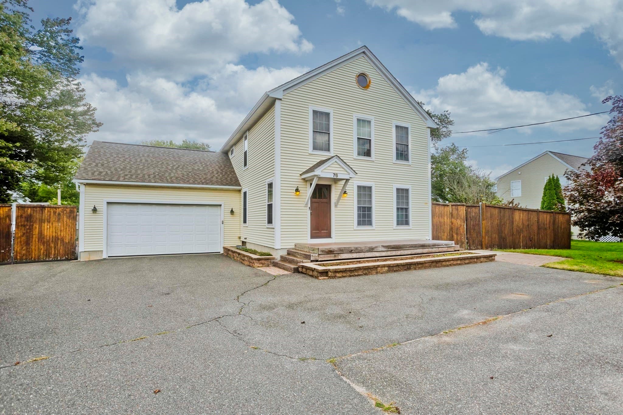 Single Family Residence at 76 Somers Road, East Longmeadow MA 01028, East Longmeadow, photo 3 of 42