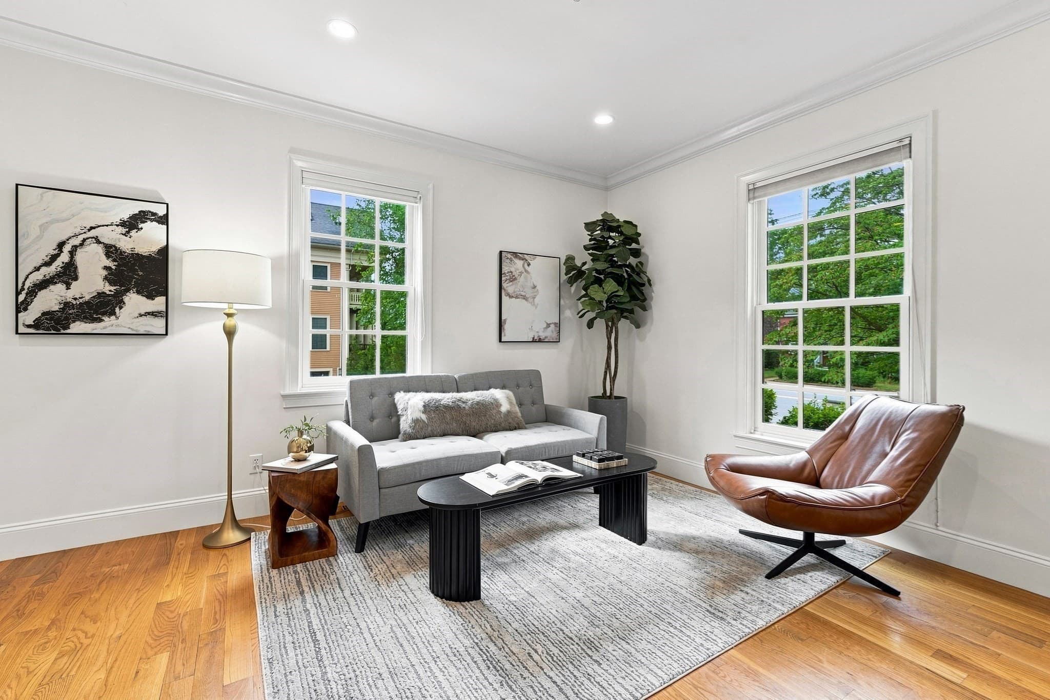 Condominium at 426 Main St # 1, Waltham MA 02452, photo 3 of 34