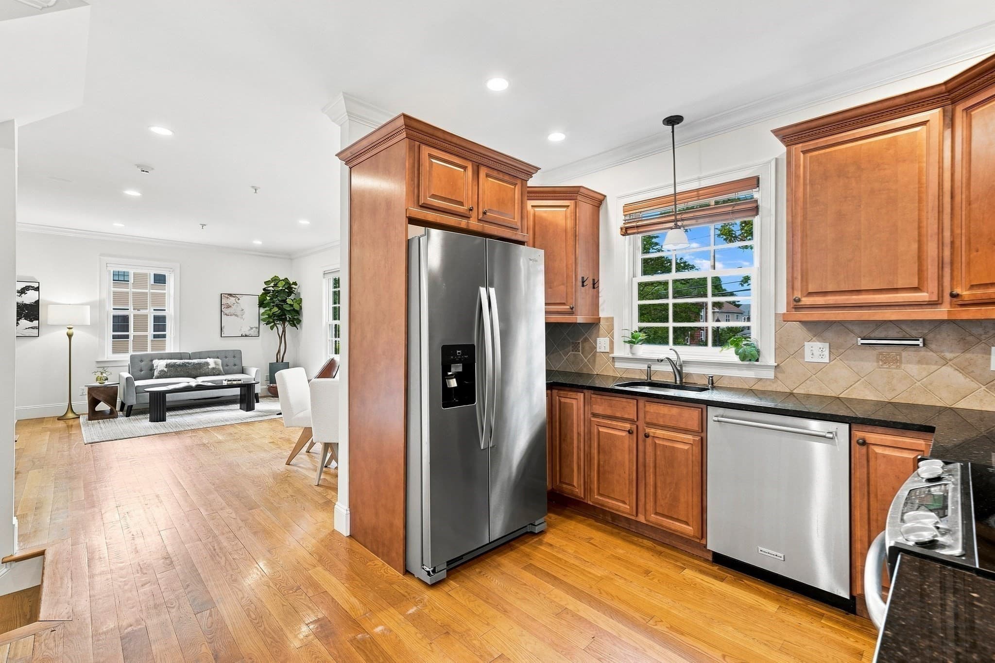 Condominium at 426 Main St # 1, Waltham MA 02452, photo 9 of 34