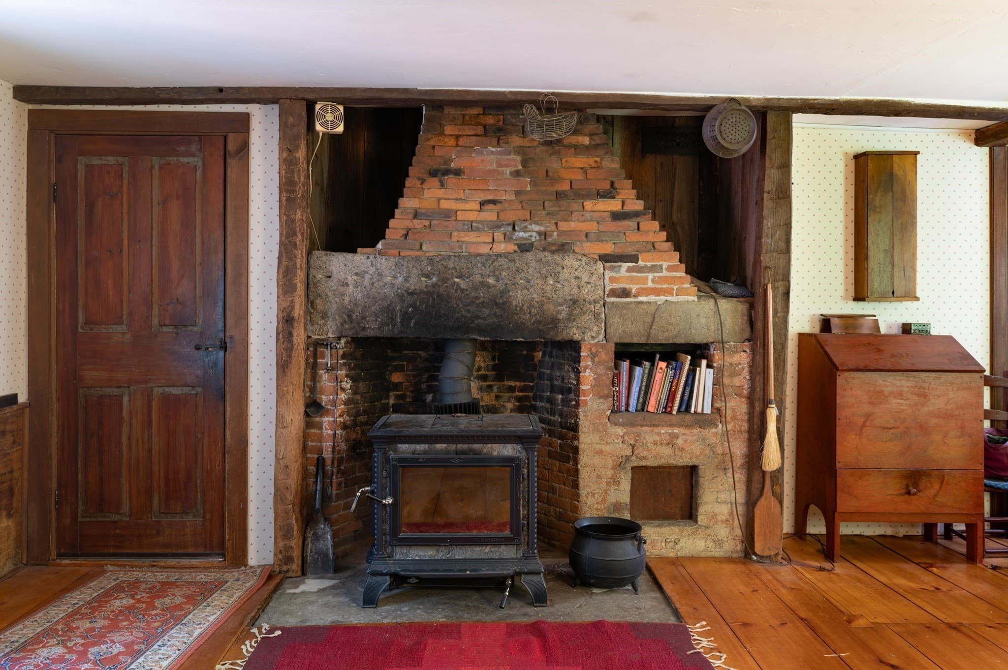Single Family Residence at 266 Turners Falls Rd, Montague MA 01351, Montague, photo 8 of 38