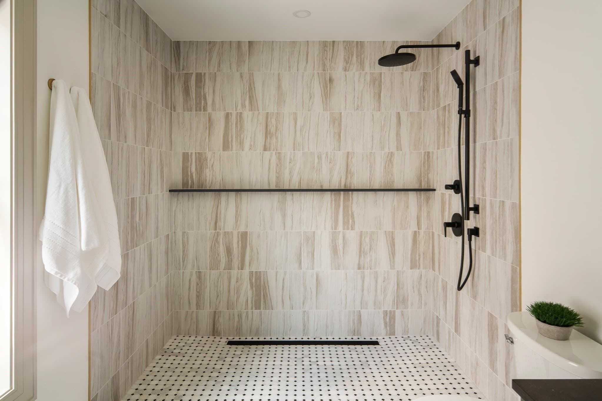 Condominium at 37 Cotting St # 37, Medford MA 02155, Medford, photo 19 of 41