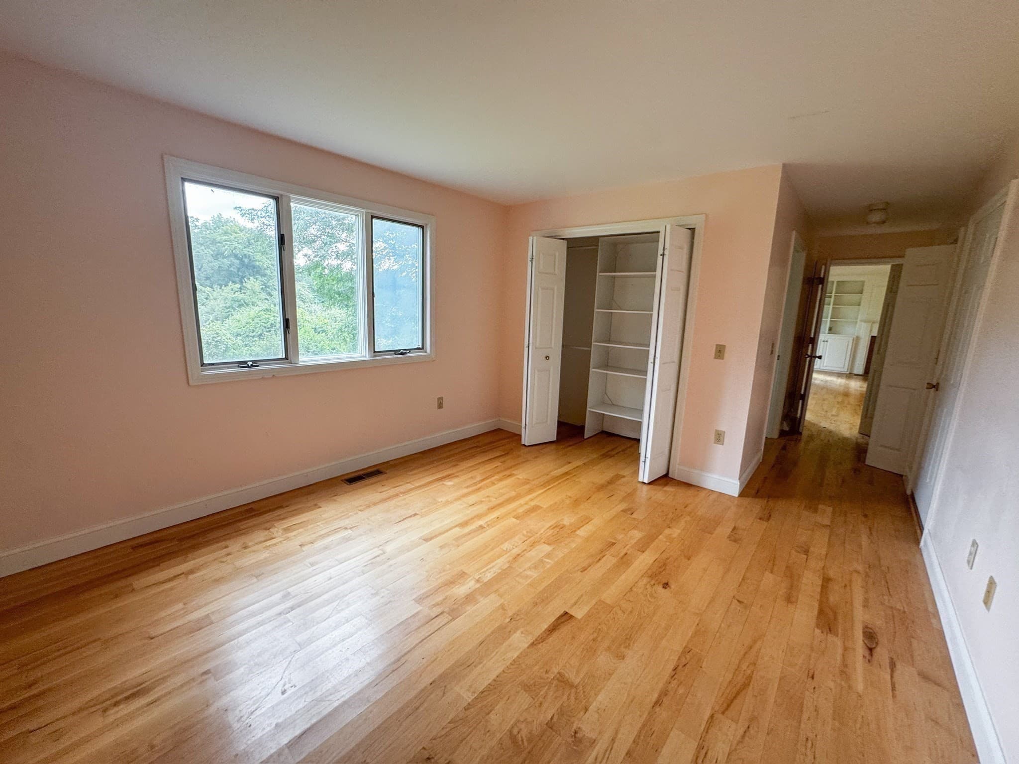 Multi Family at 105-107 North Valley Rd, Pelham MA 01002, photo 13 of 42