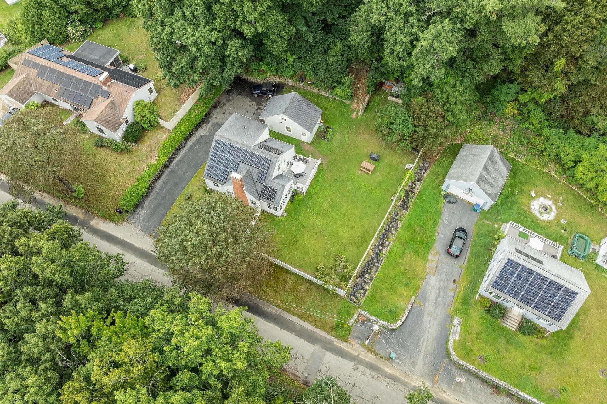 Single Family Residence at 406 Lincoln St, Fitchburg MA 01420, Fitchburg, photo 29 of 35