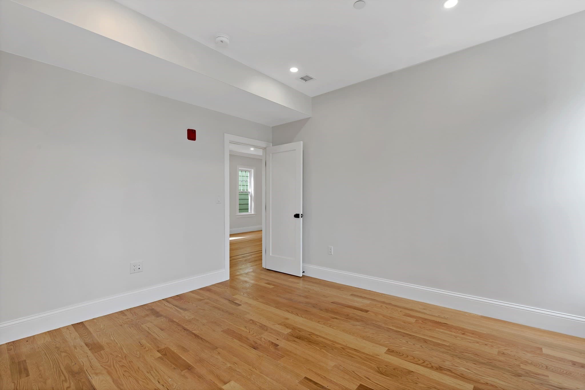 Condominium at 13 Langmaid Ave # 2, Somerville MA 02145, Somerville, photo 22 of 29