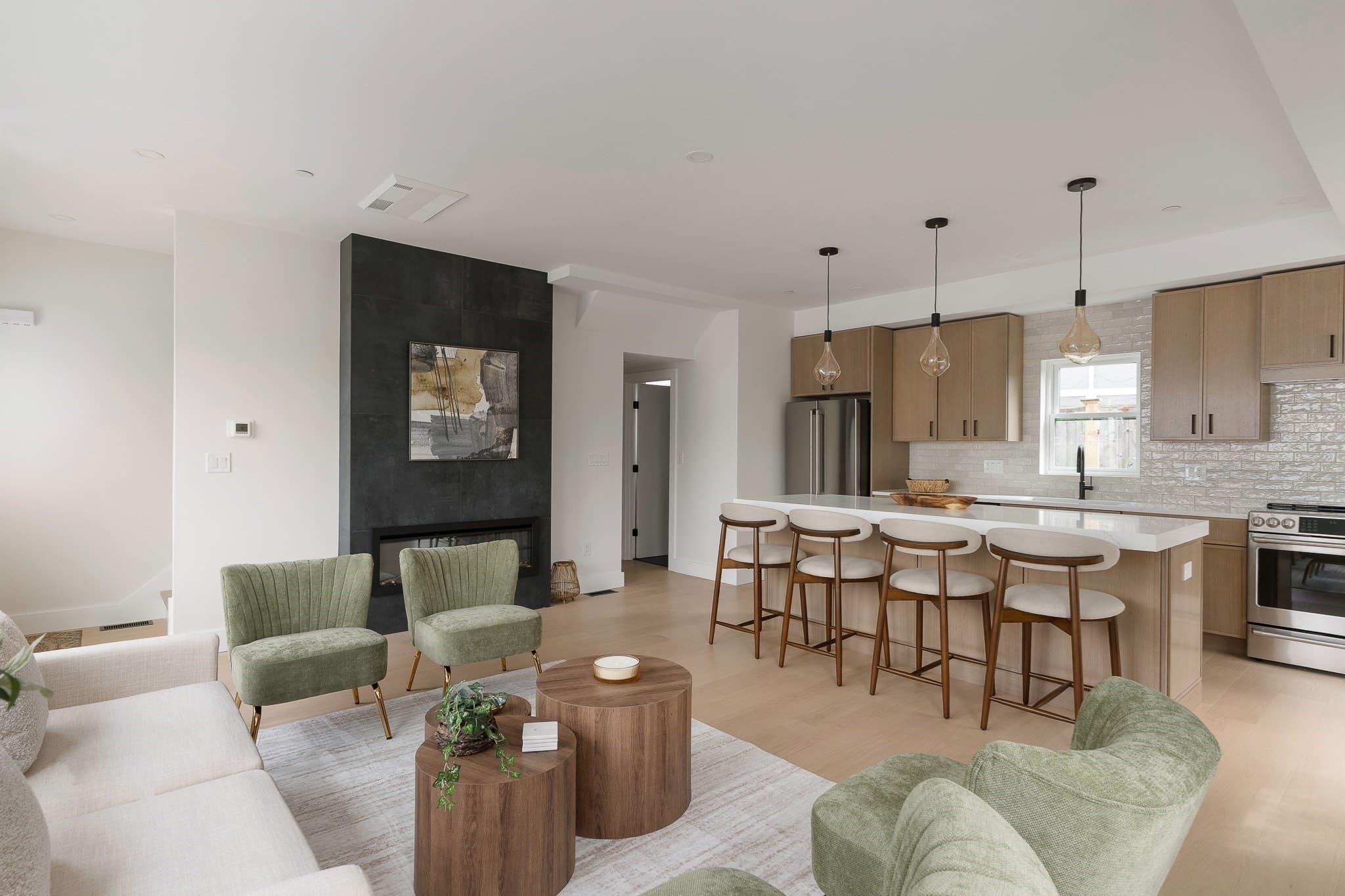 Condominium at 60 Franklin St # 3, Somerville MA 02145, Somerville, photo 10 of 32