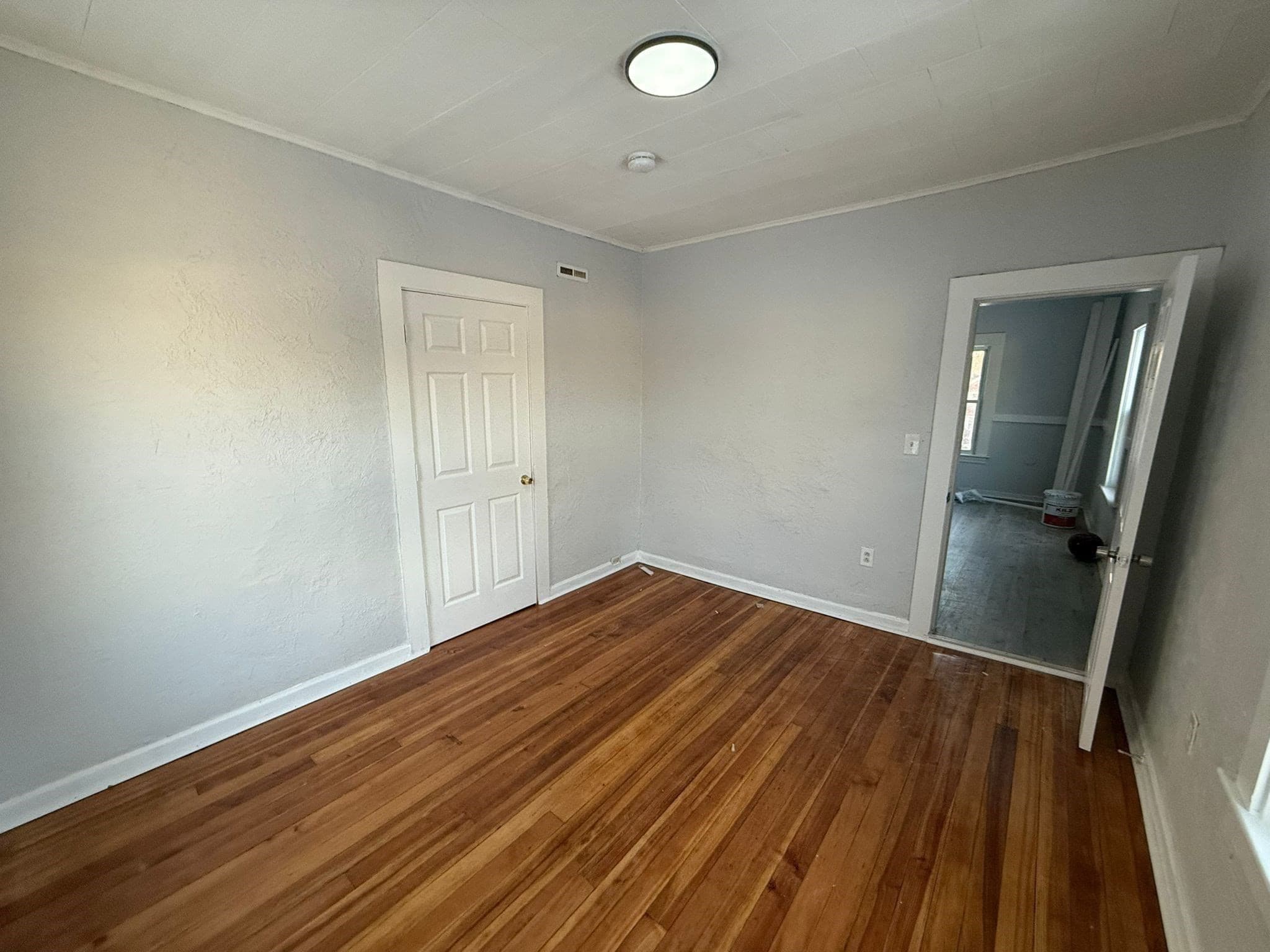 5-9 Family at 664 Main St, Southbridge MA 01550, Southbridge, photo 40 of 42