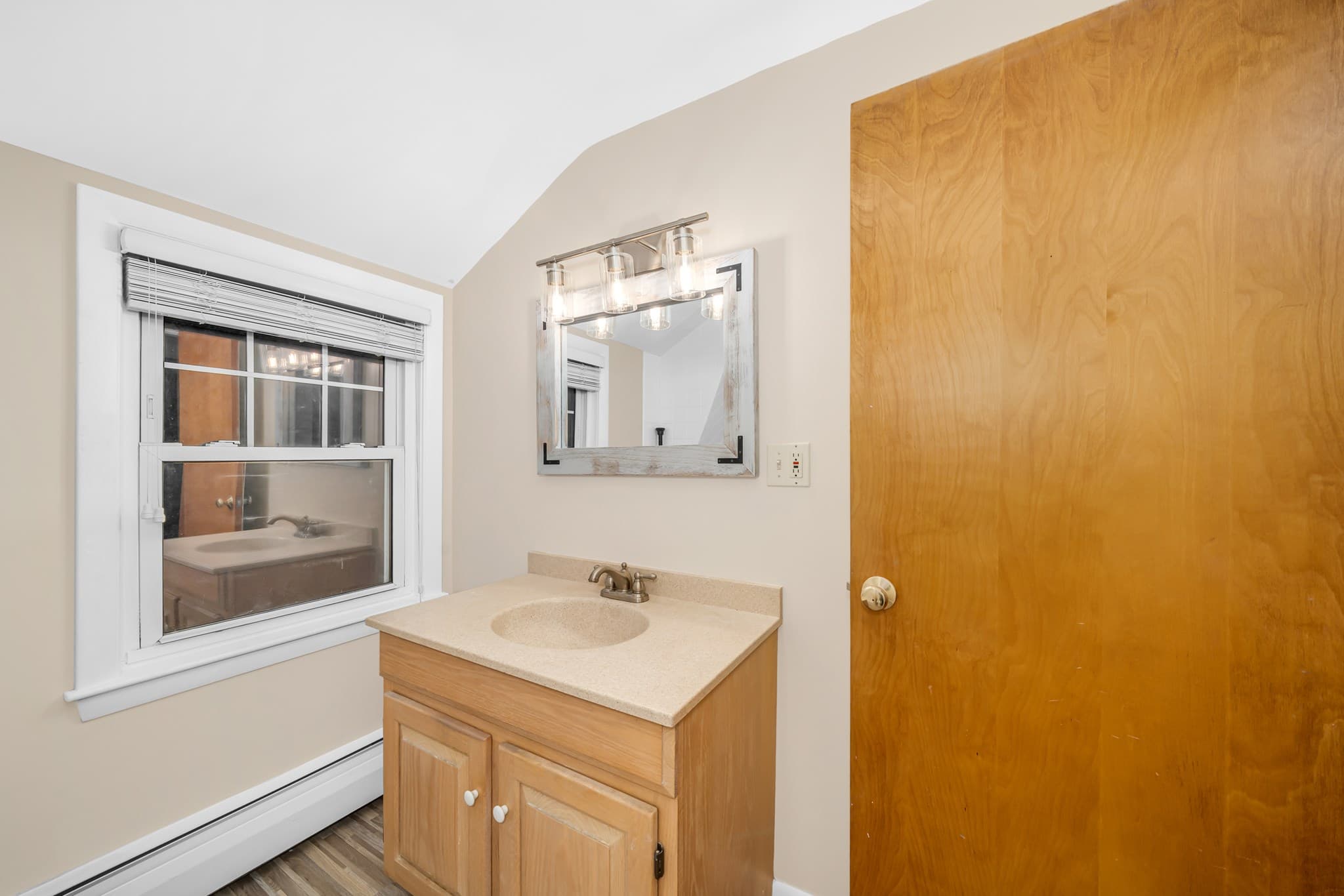 Single Family Residence at 60 S New St, Haverhill MA 01835, Haverhill, photo 27 of 35