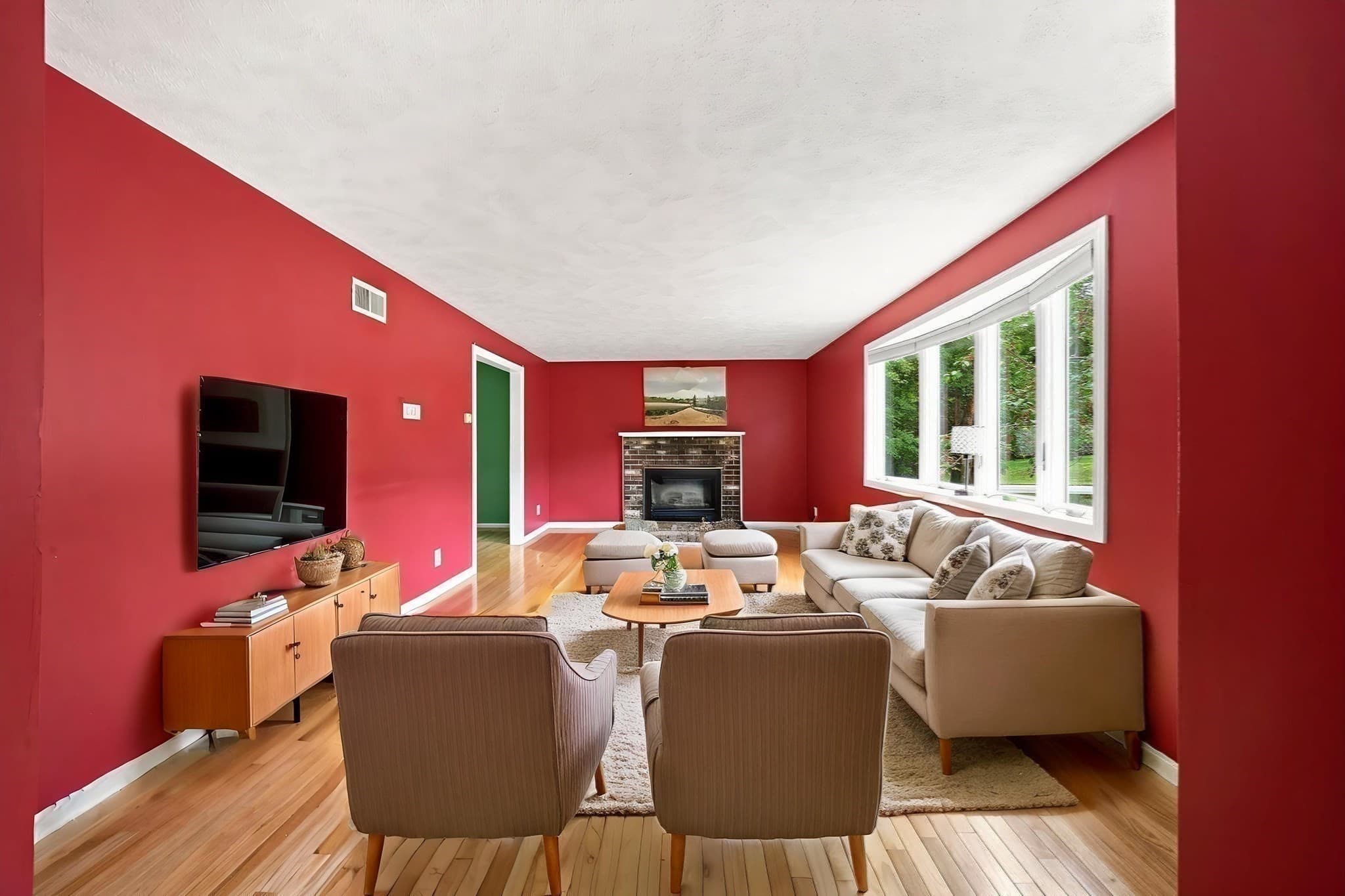 Single Family Residence at 299 Old Westford Road, Chelmsford MA 01863, Chelmsford, photo 6 of 37