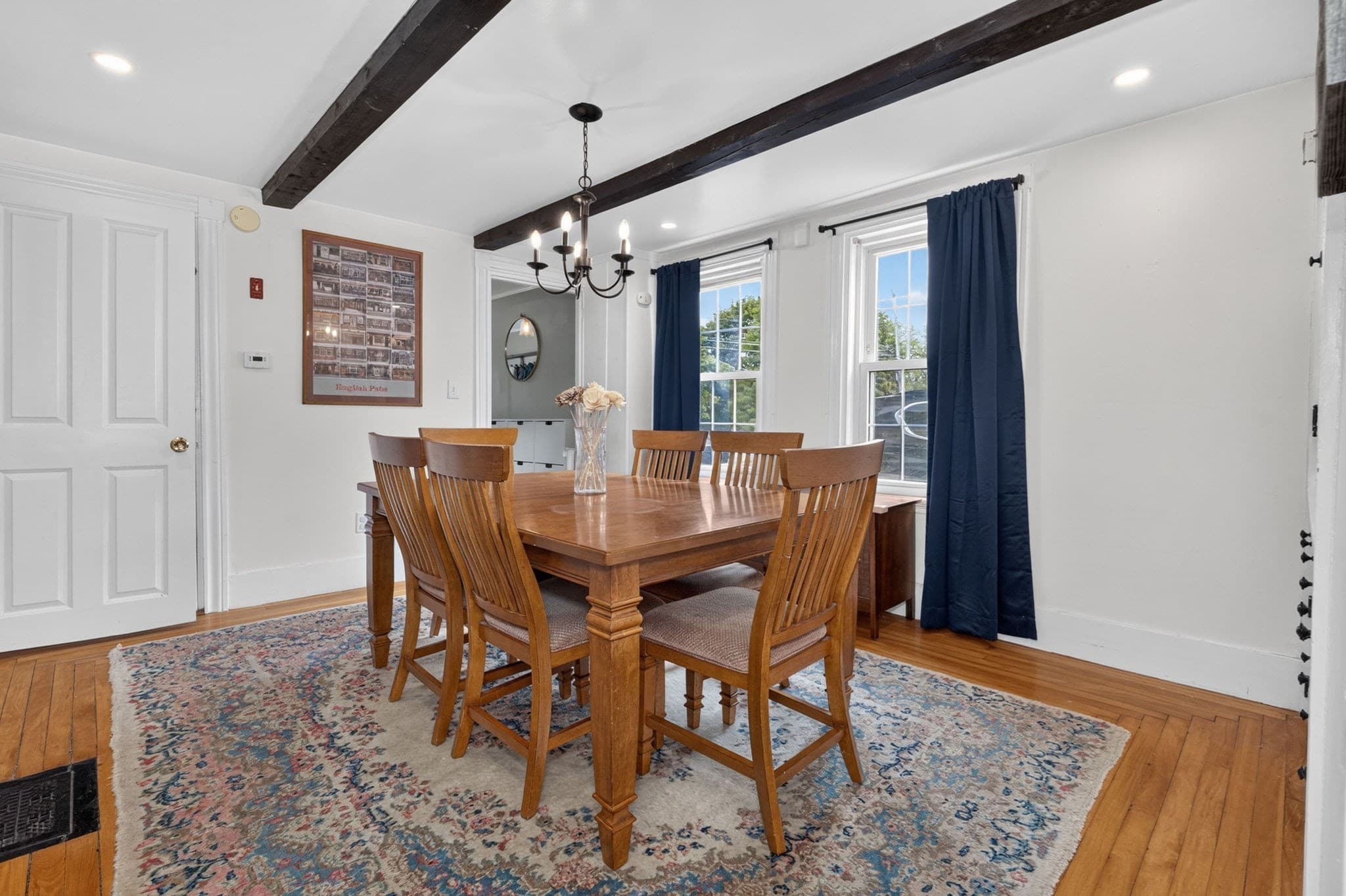 Single Family Residence at 395 Pond St, Weymouth MA 02190, photo 7 of 39