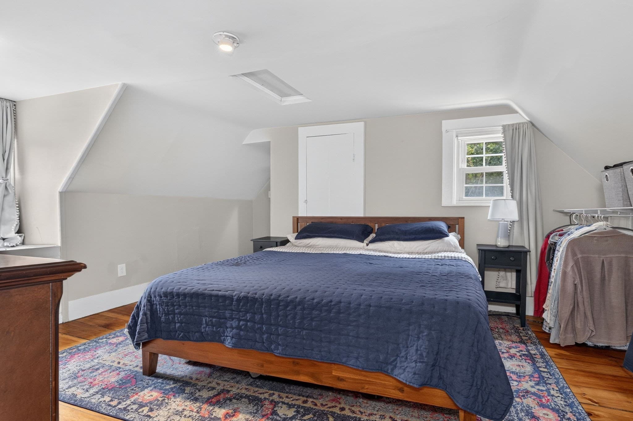 Single Family Residence at 395 Pond St, Weymouth MA 02190, photo 20 of 39