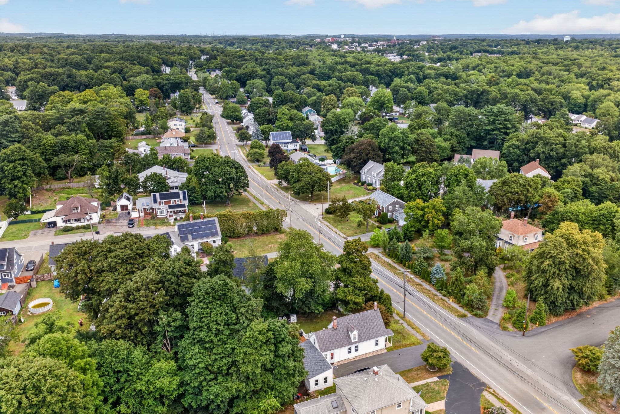 Single Family Residence at 395 Pond St, Weymouth MA 02190, photo 33 of 39