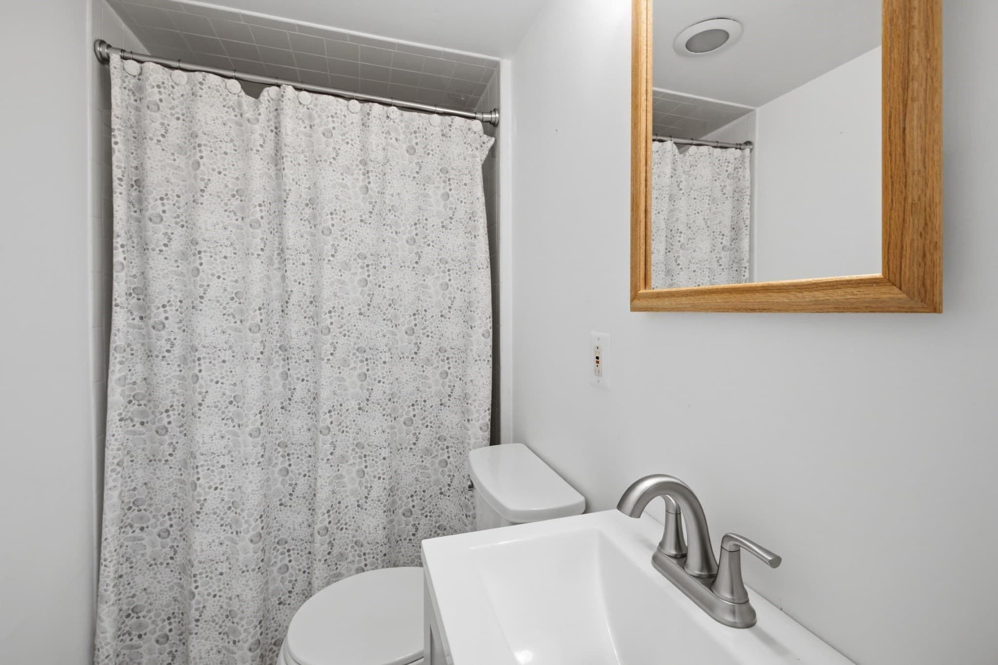 Condominium at 83 Fifer Lane # 83, Lexington MA 02420, Lexington, photo 20 of 27