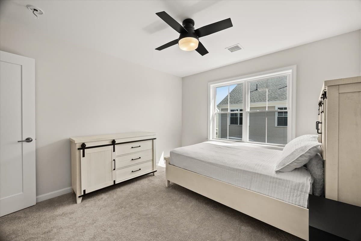 Condominium at 18 Oxbow Rd # 1, Raynham MA 02767, Raynham, photo 32 of 39