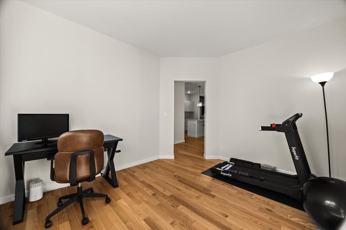 Condominium at 18 Oxbow Rd # 1, Raynham MA 02767, Raynham, photo 20 of 39